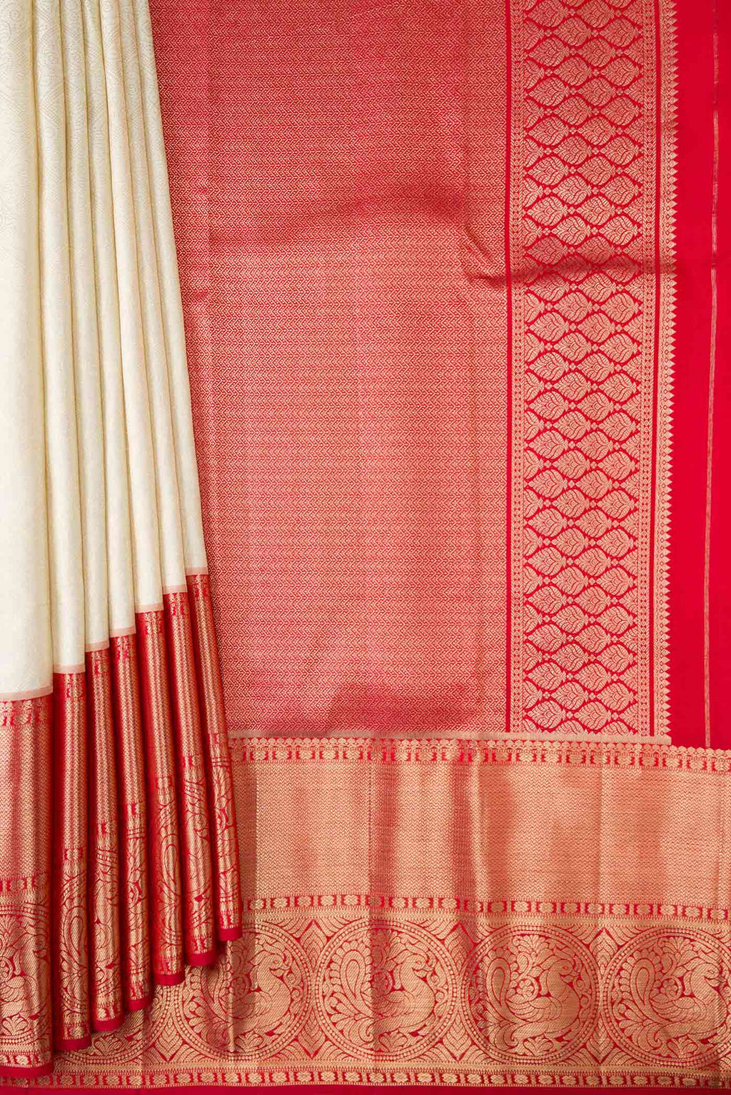 pleats pallu