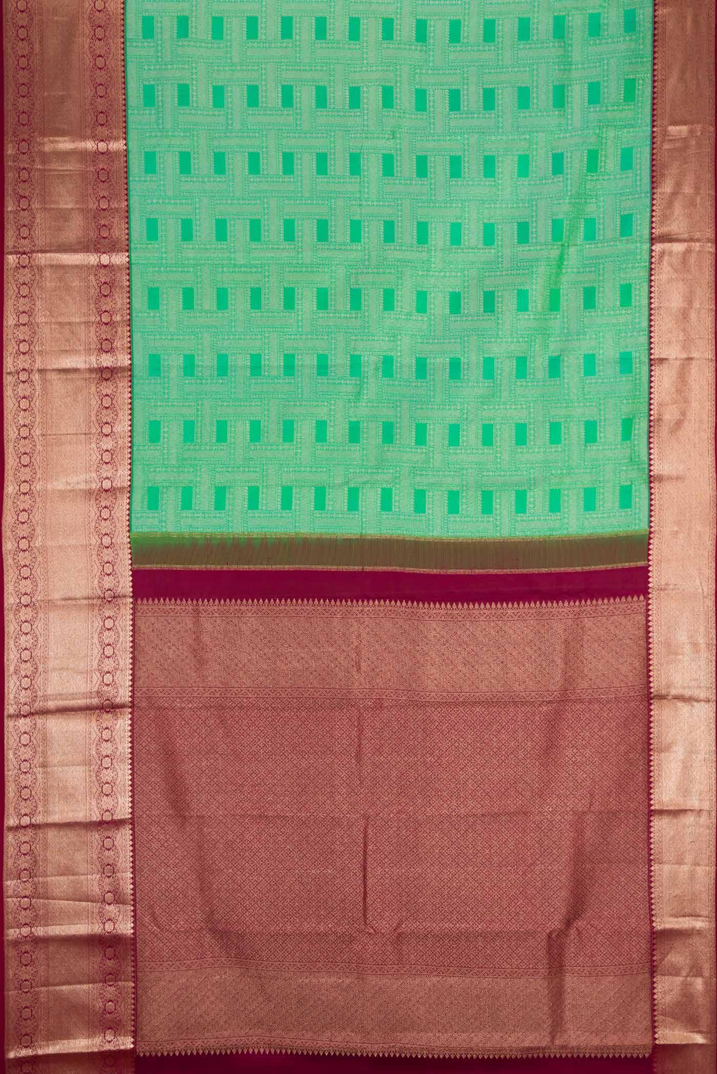 pallu body