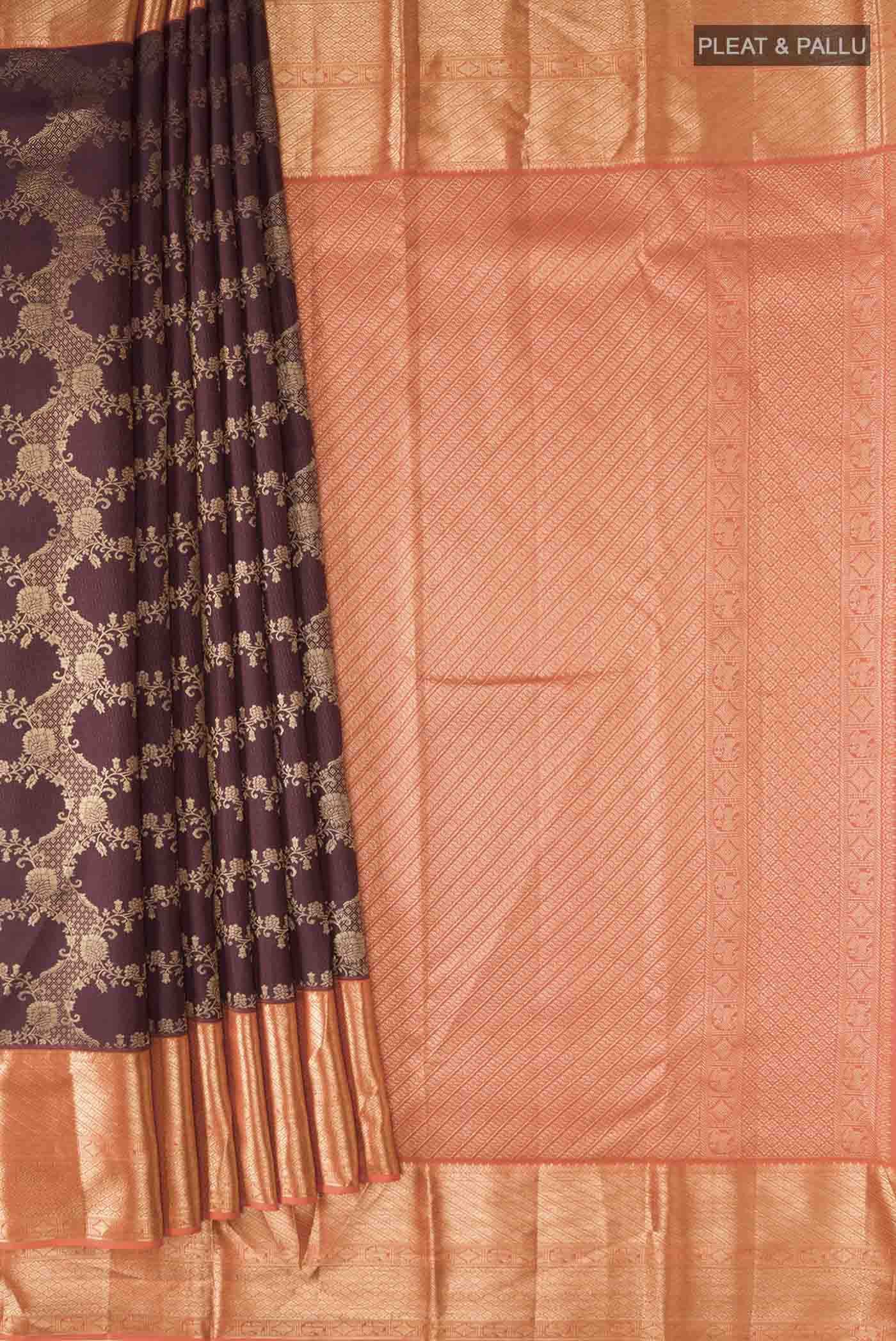 pleats pallu