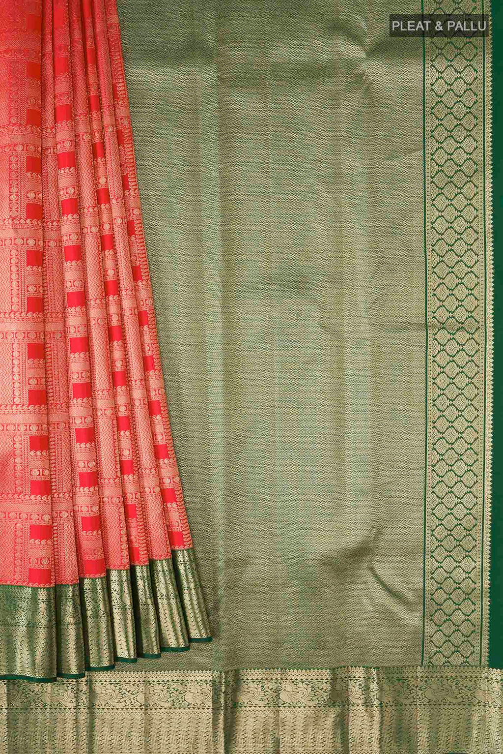 pleats pallu