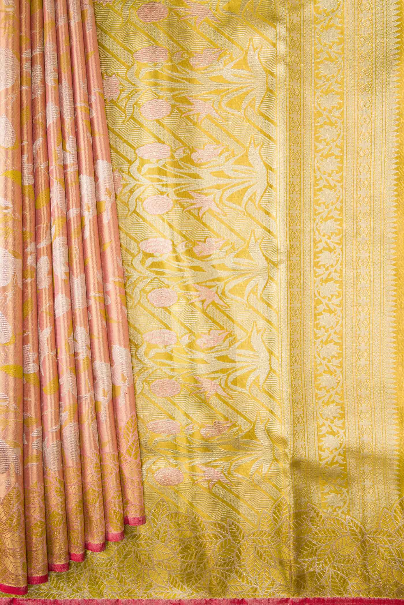 pleats pallu