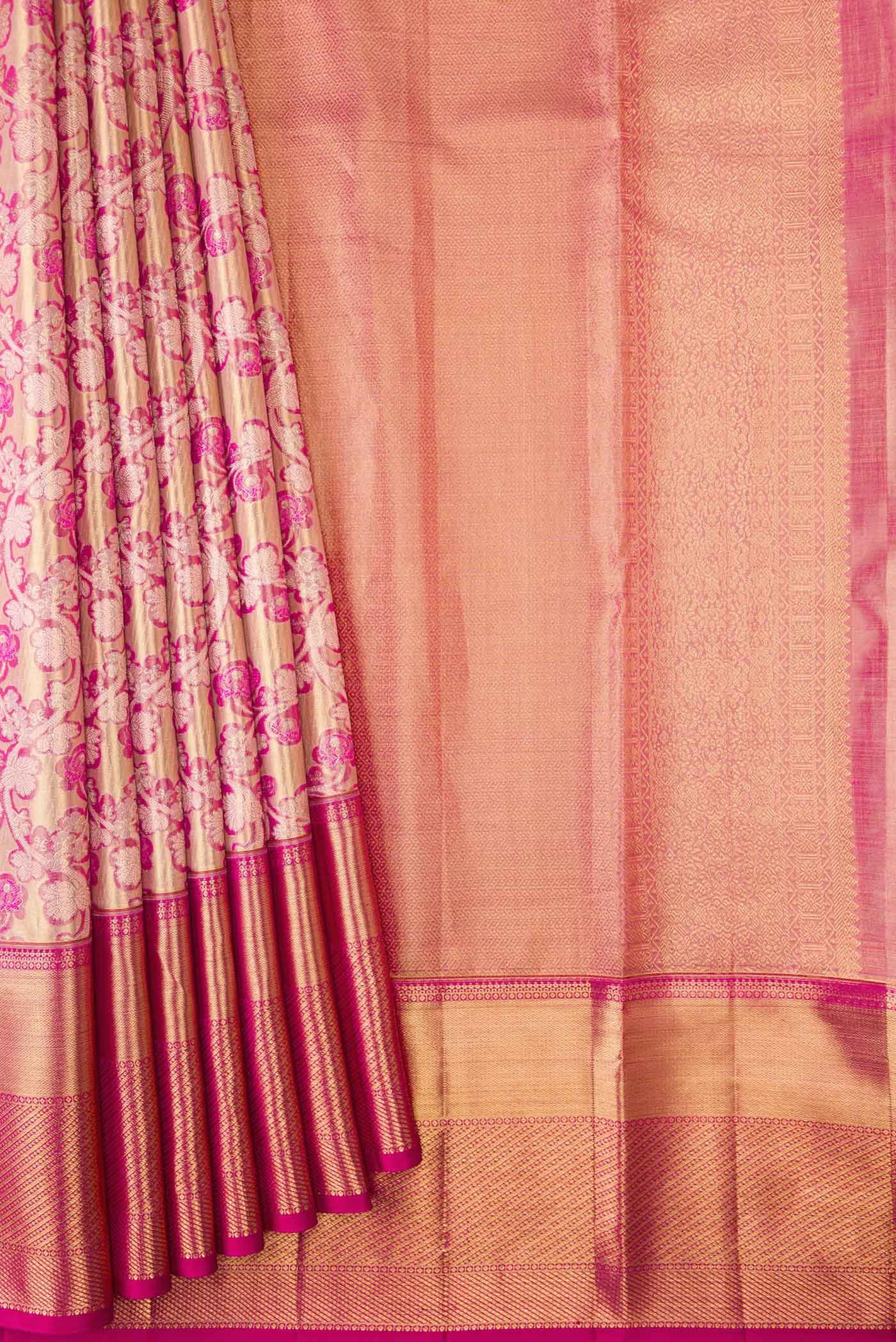 pleats pallu