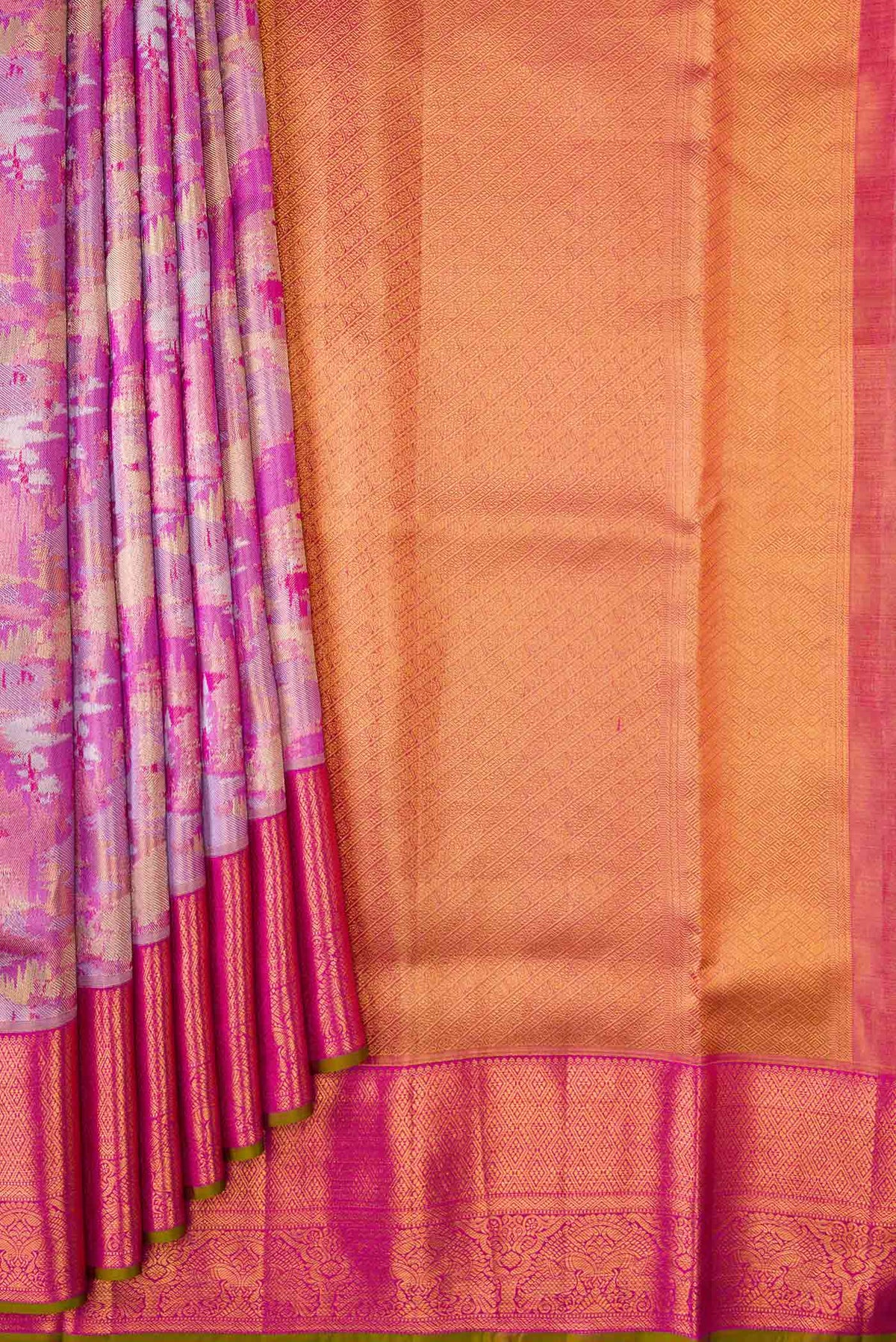 Pleats and pallu of Pink Dual Tone Kanchipuram Tissue Silk Saree with Zari Brocade on the body and Zari Border