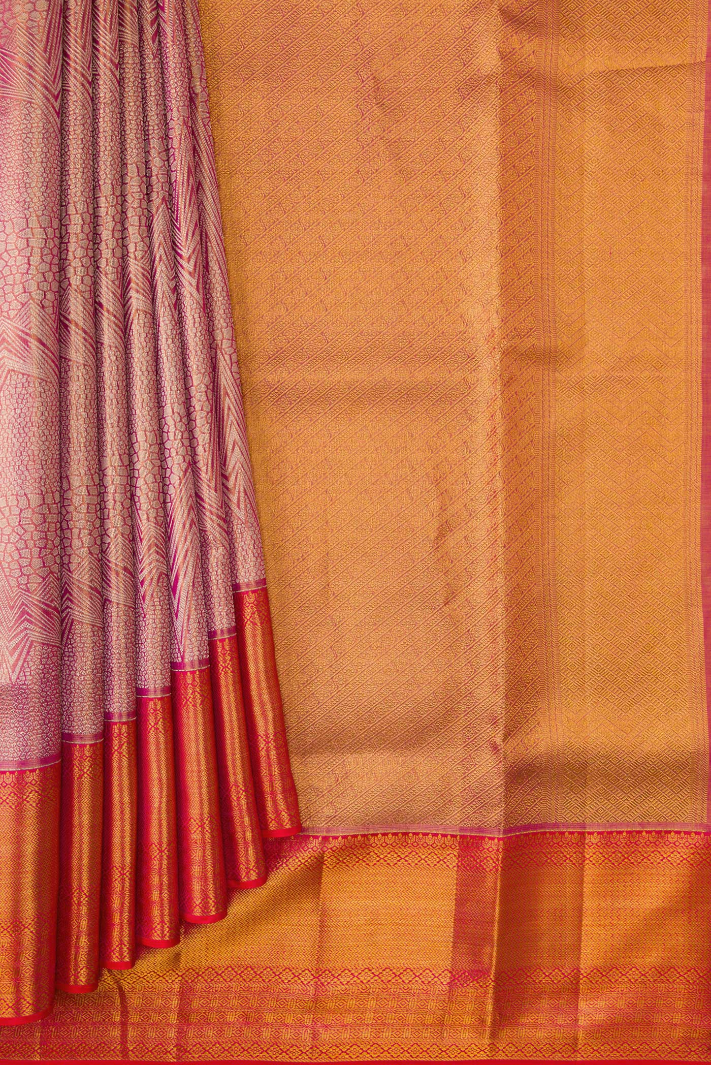 Pleats and pallu of Rose Gold Dual Tone Kanchipuram Tissue Silk Saree with Zari Brocade on the body and Zari Border. 