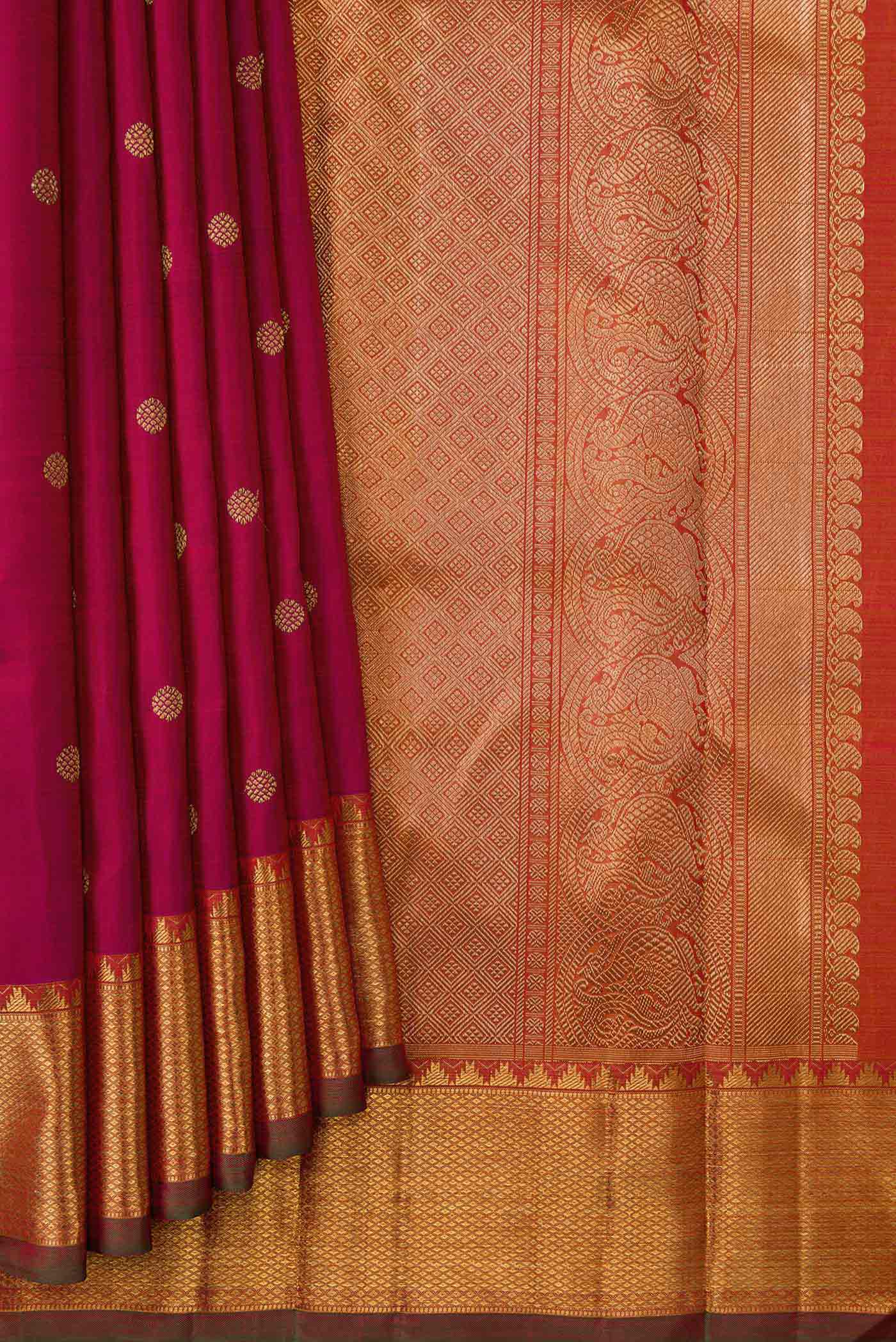 pleats pallu