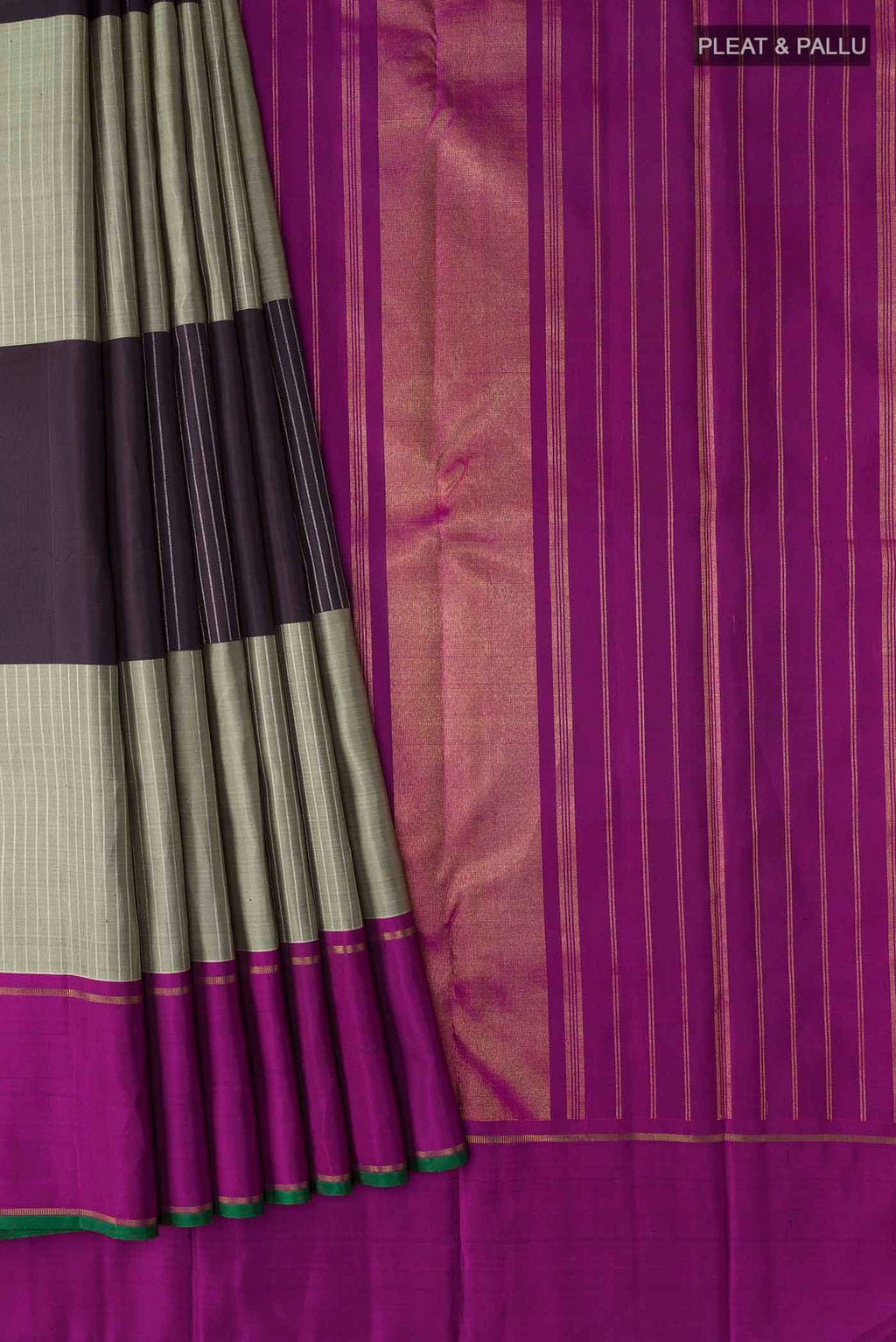 pleats pallu