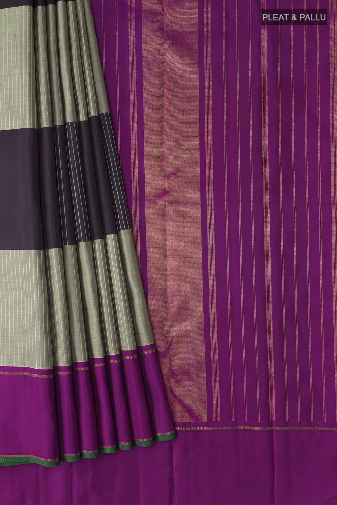 pleats pallu