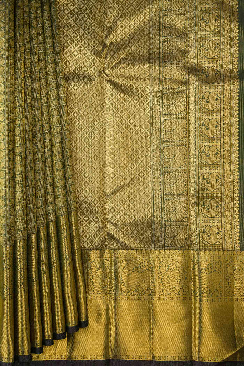 pleats pallu