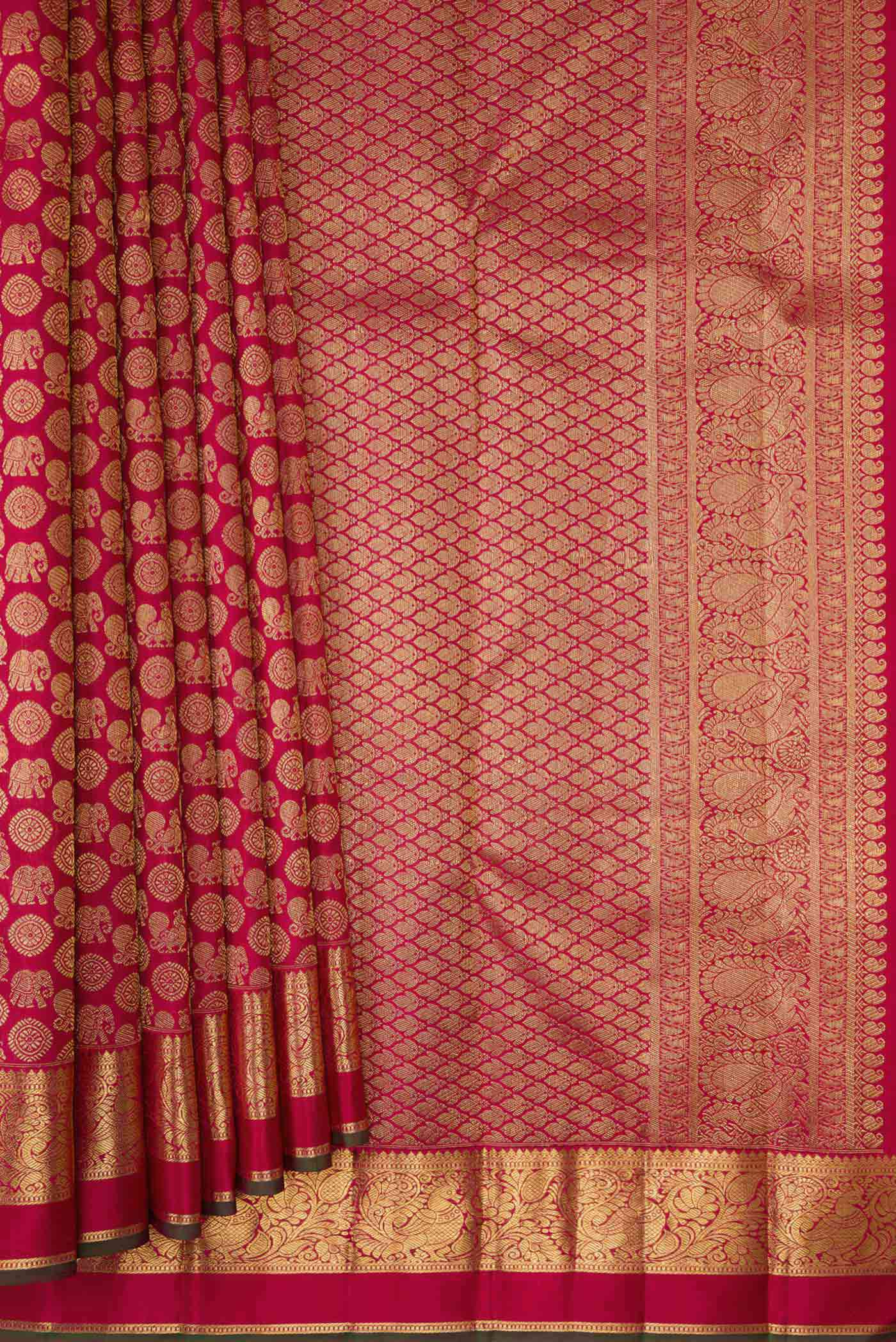 Pleats and pallu of Pure Silk Pure Zari Maroon Dual Tone Kanjivaram Tissue Saree with Zari Brocade on the body and Zari Border. 