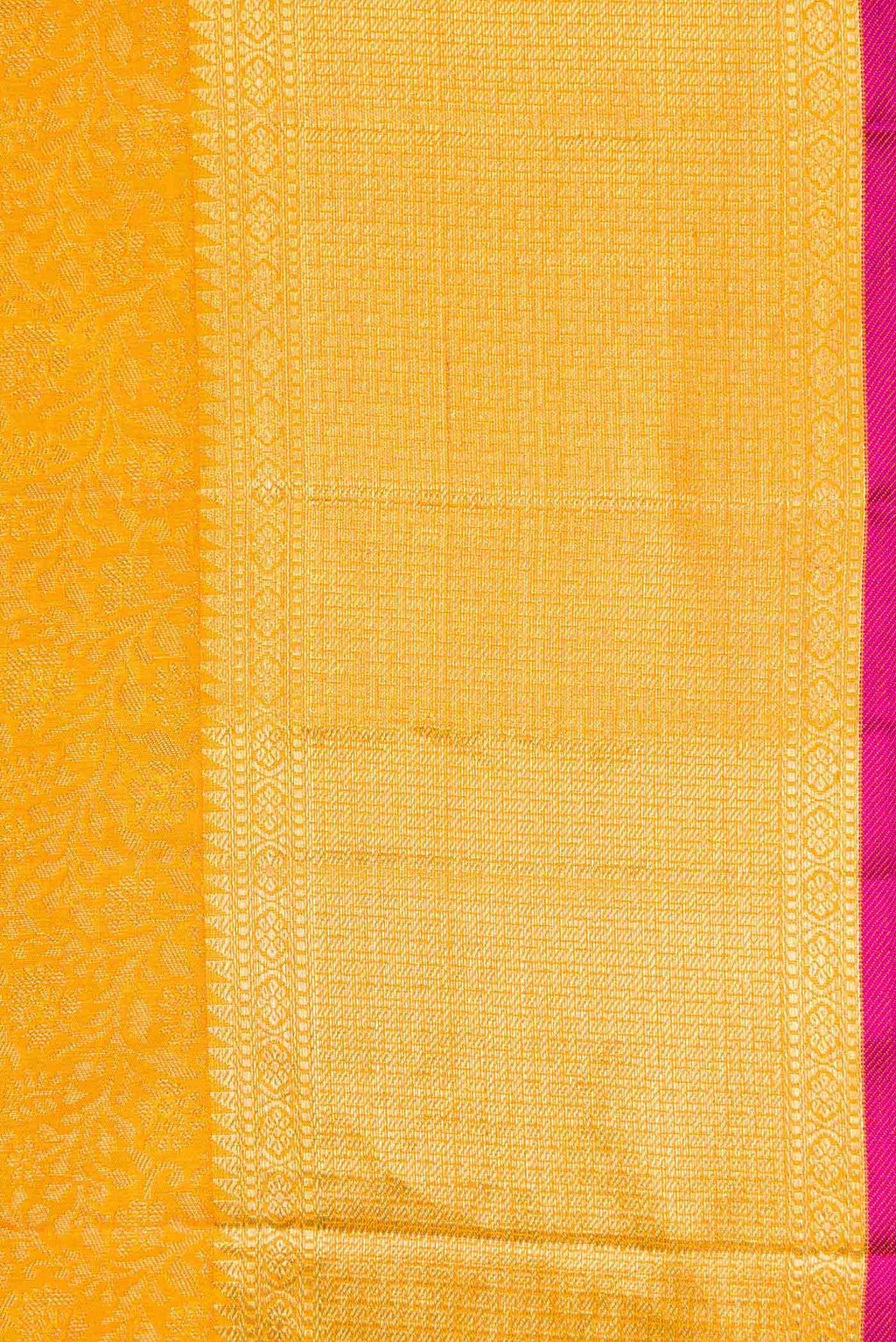 Border image of Pure Silk Pure Zari Mustard Dual Tone Kanchipuram Saree with Zari Brocade on the body and Zari Border