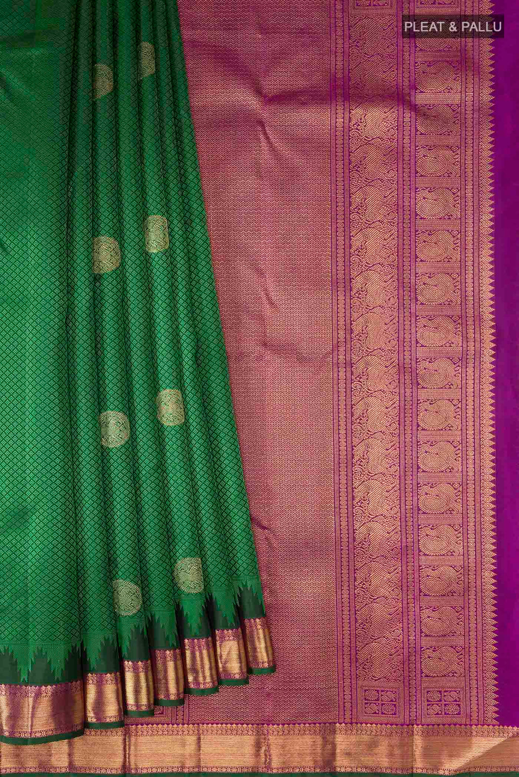 pleats pallu