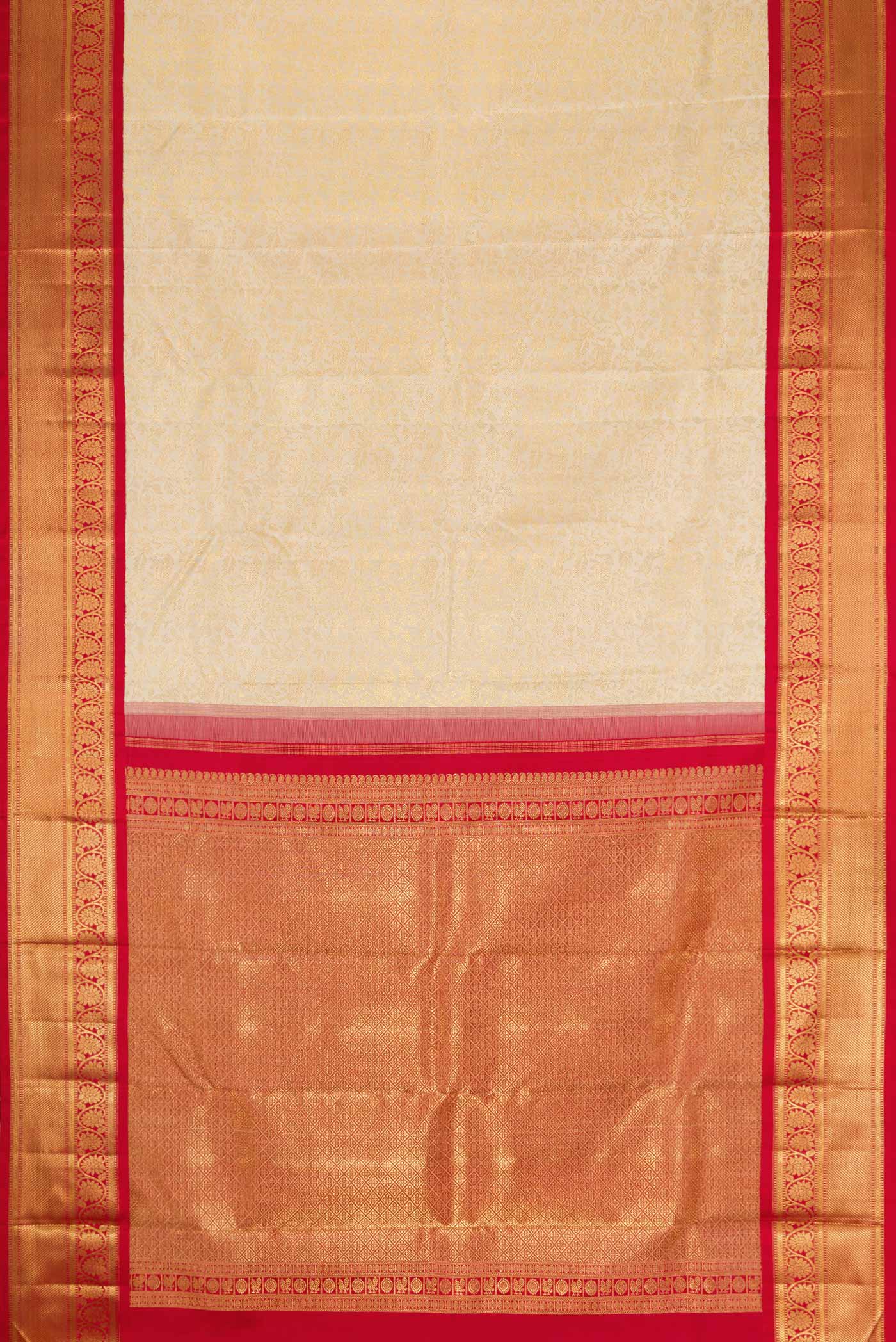pallu body