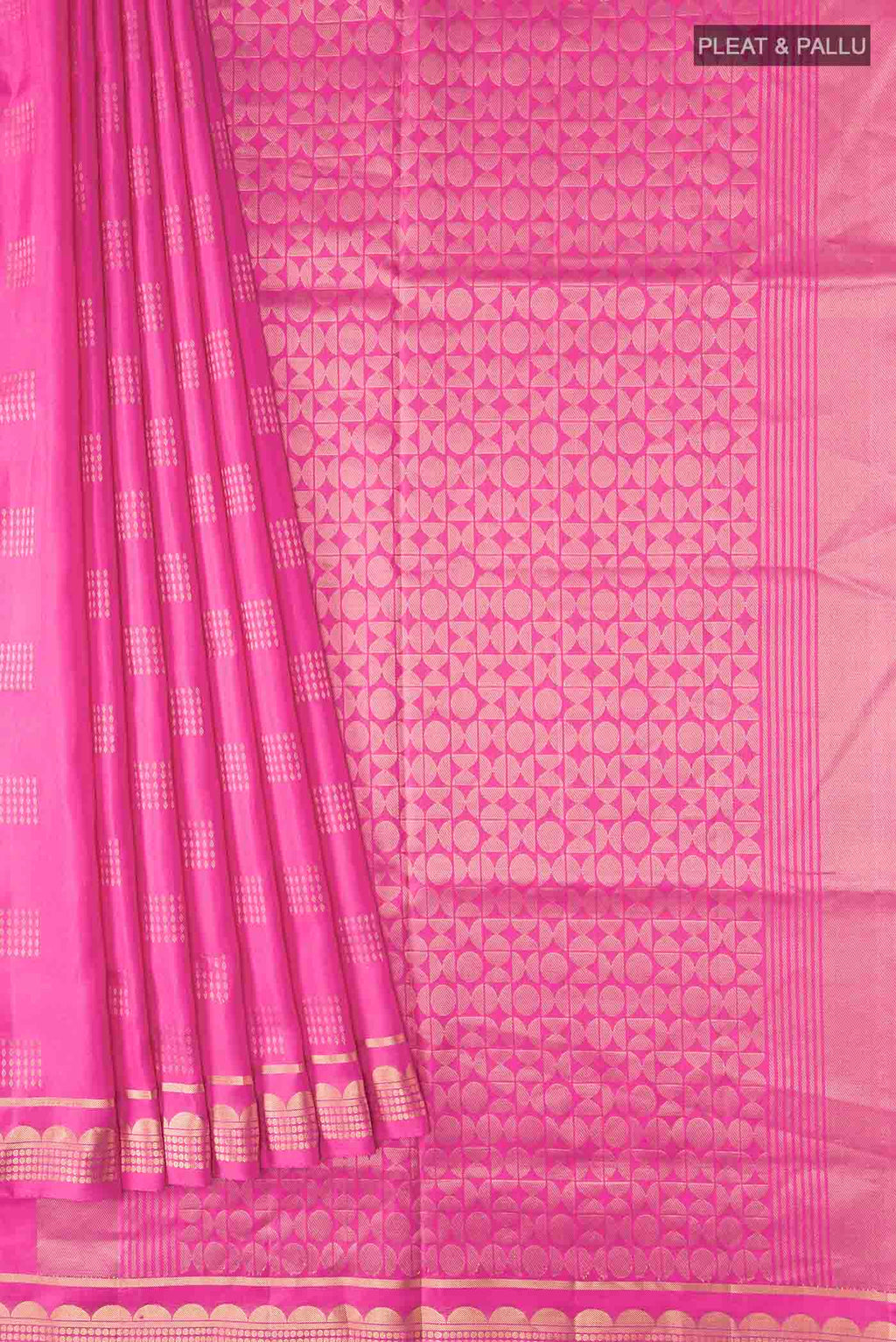 pleats pallu