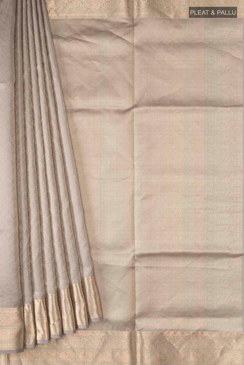 pleats pallu