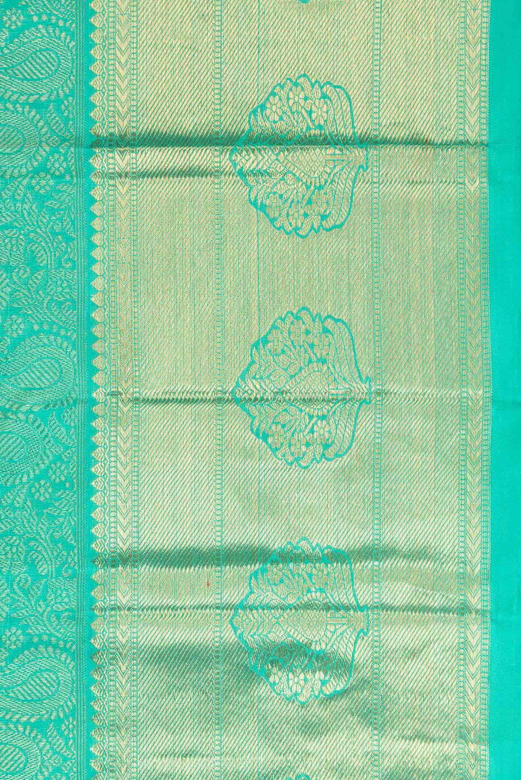 Border image of Pure Silk Pure Zari Sea Green Dual Tone Kanchipuram Saree with Zari Brocade on the body and Zari Border