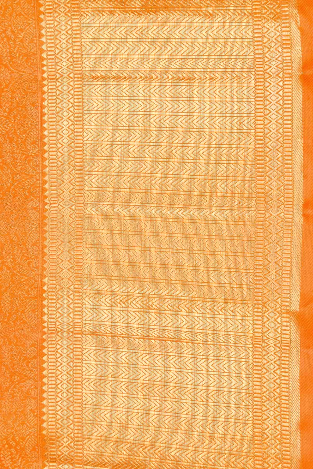 Border image of Pure Silk Pure Zari Orange Dual Tone Kanchipuram Saree with Zari Brocade on the body and Zari Border
