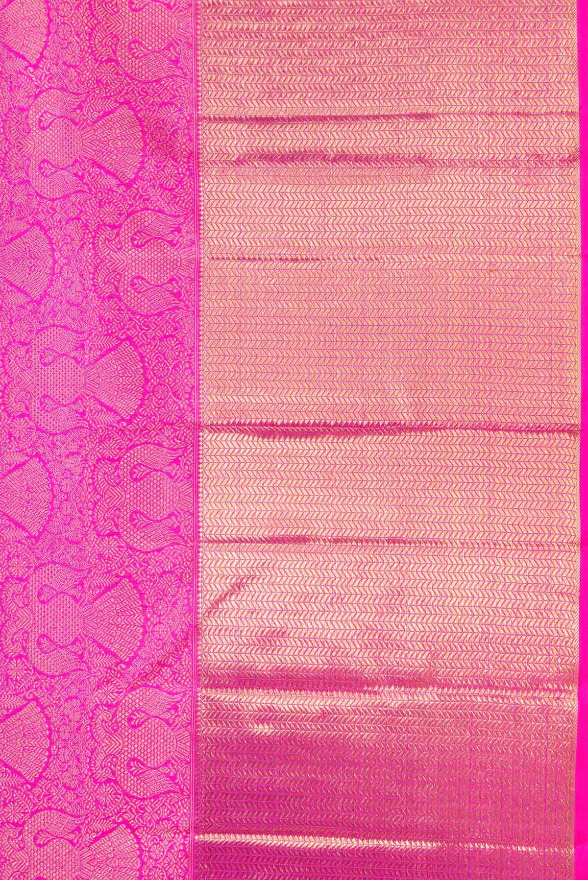 Border image of Pure Silk Pure Zari Pink Dual Tone Kanjivaram Saree with Zari Brocade on the body and Zari Border. 