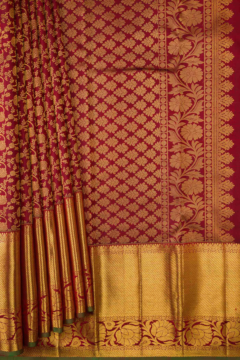 pleats pallu