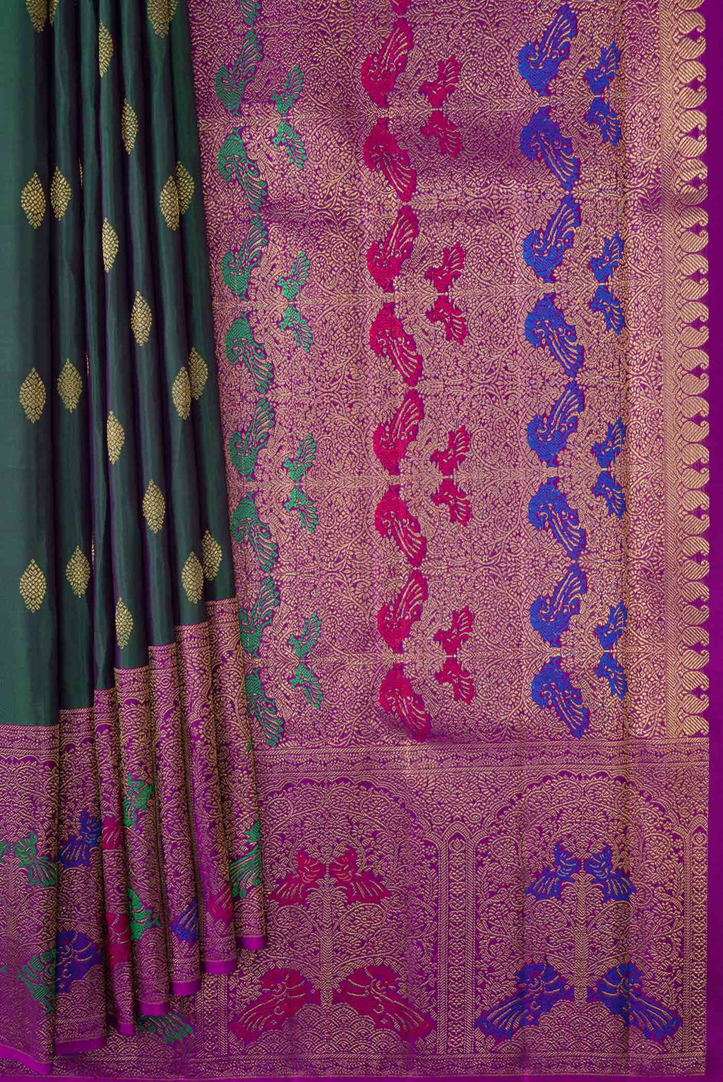 pleats pallu