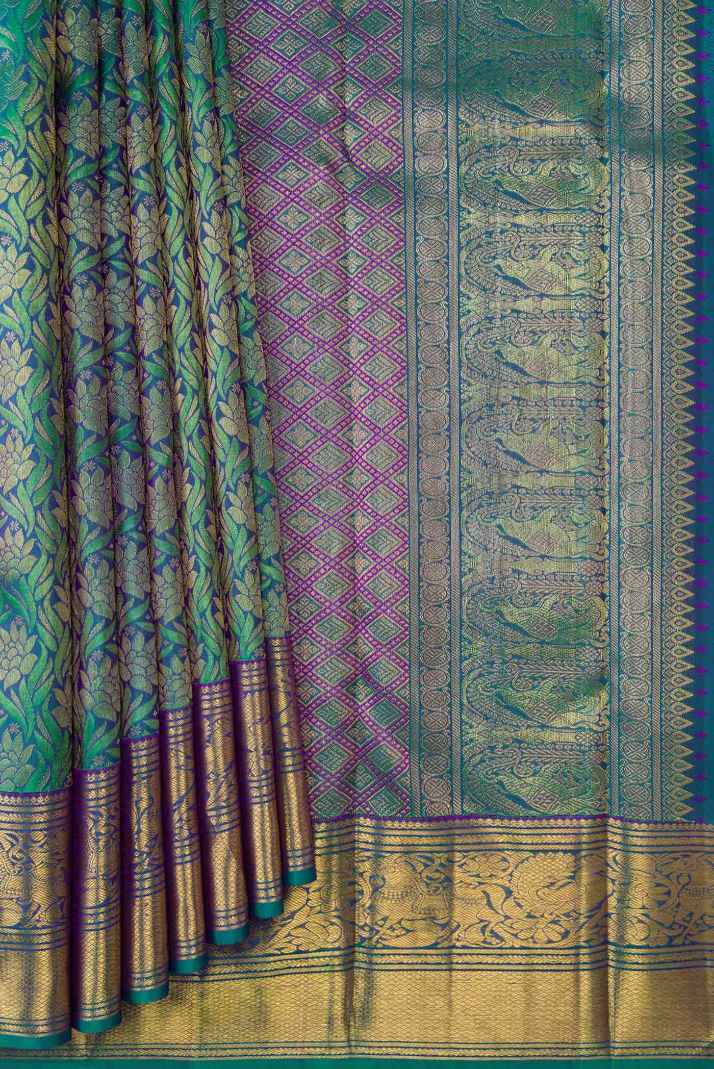 pleats pallu
