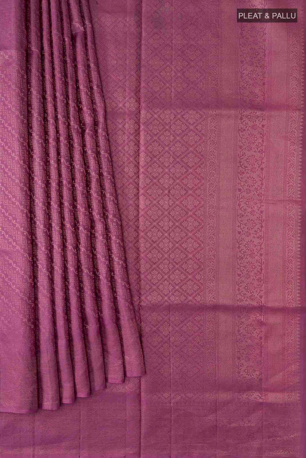 pleats pallu