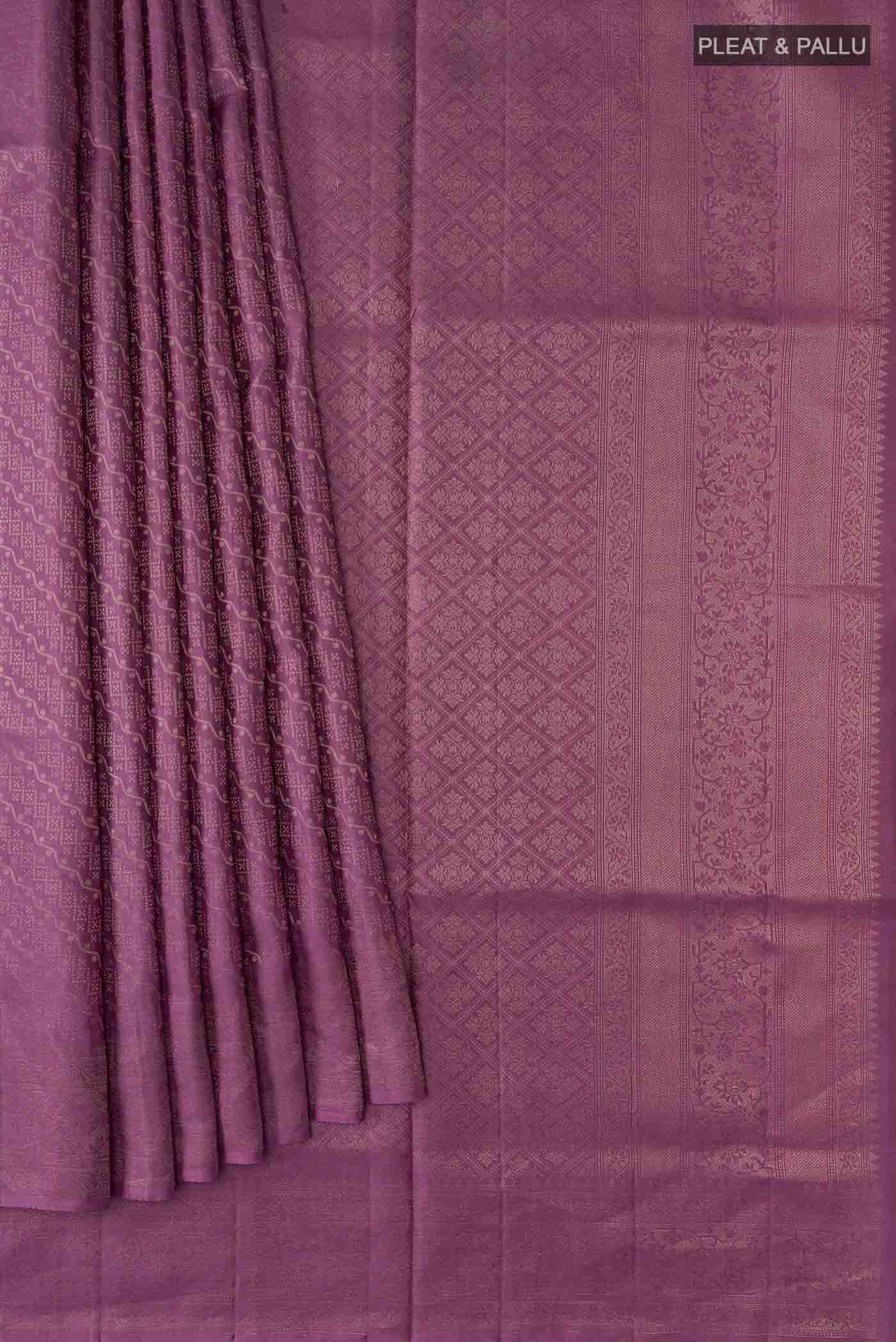 pleats pallu