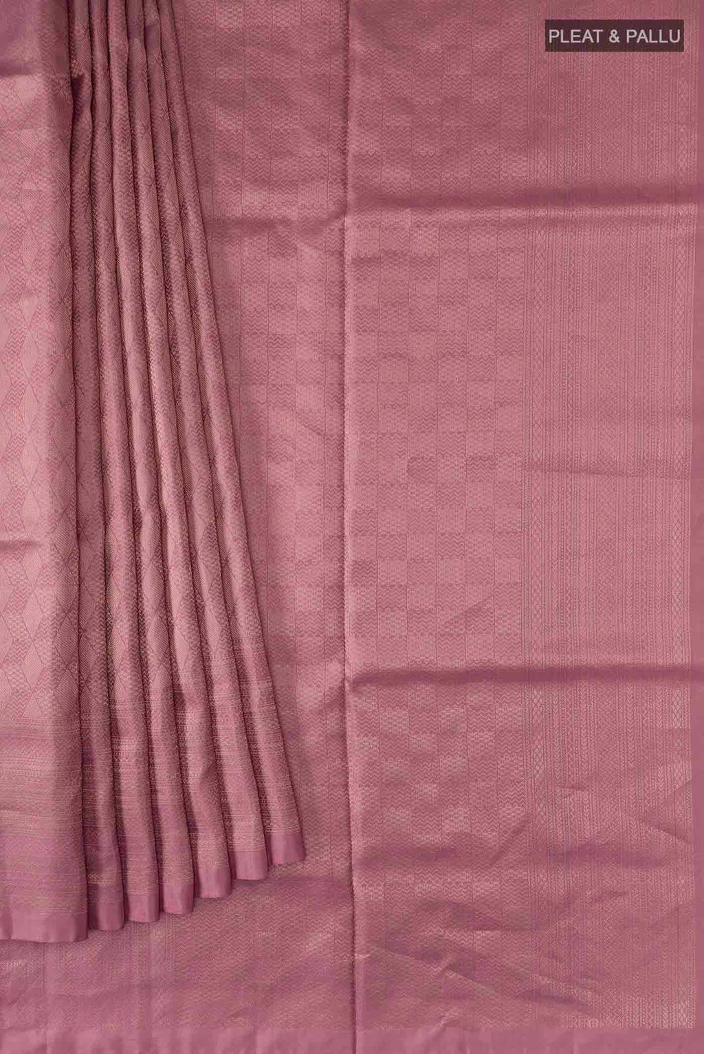 pleats pallu
