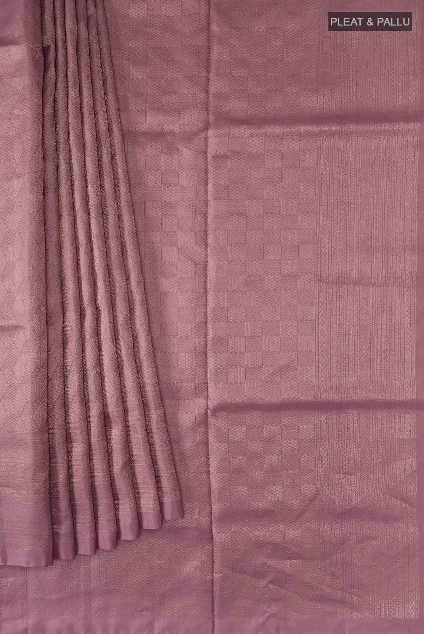 pleats pallu