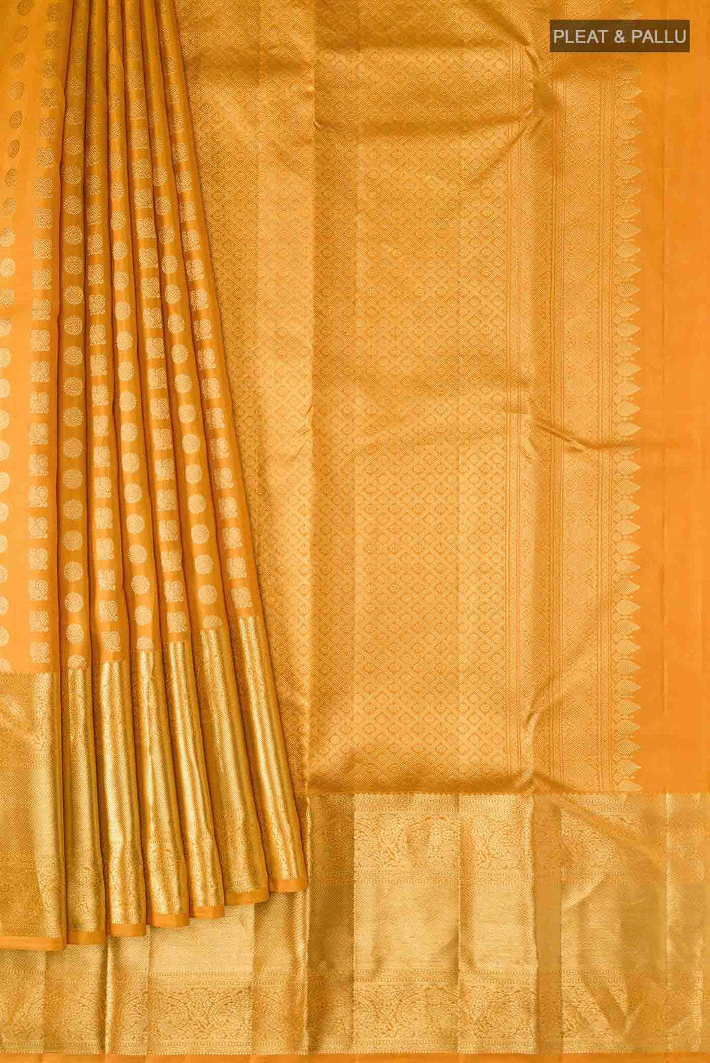 pleats pallu