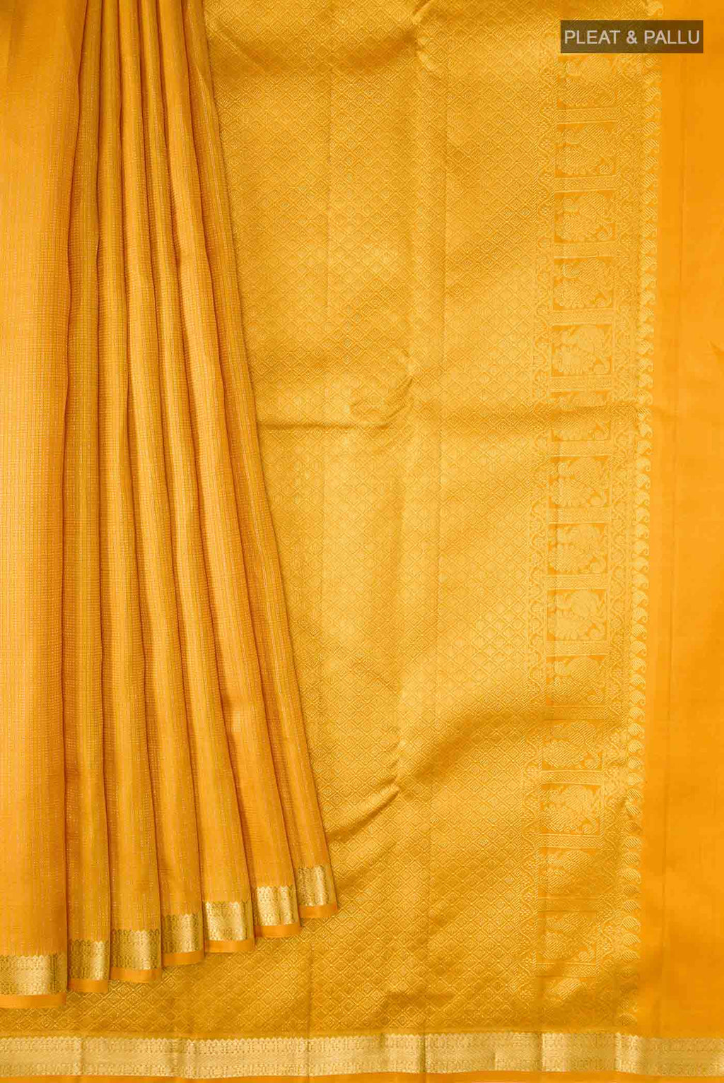 pleats pallu