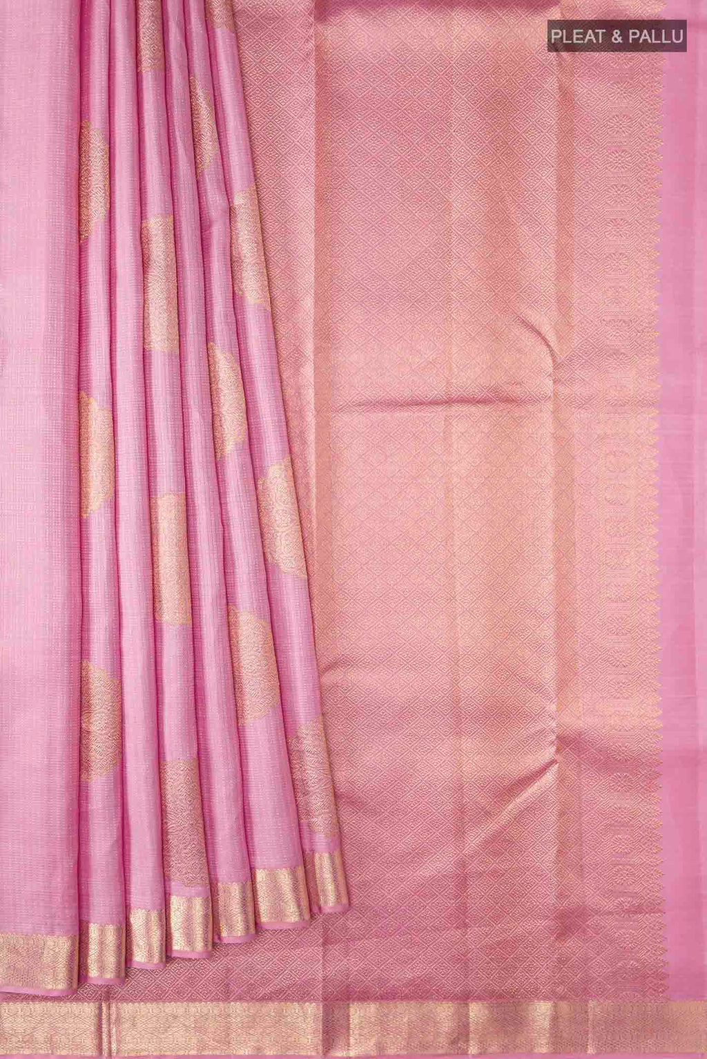 pleats pallu