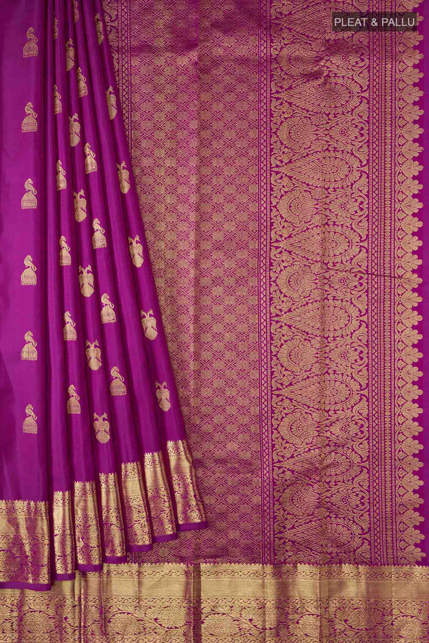 pleats pallu