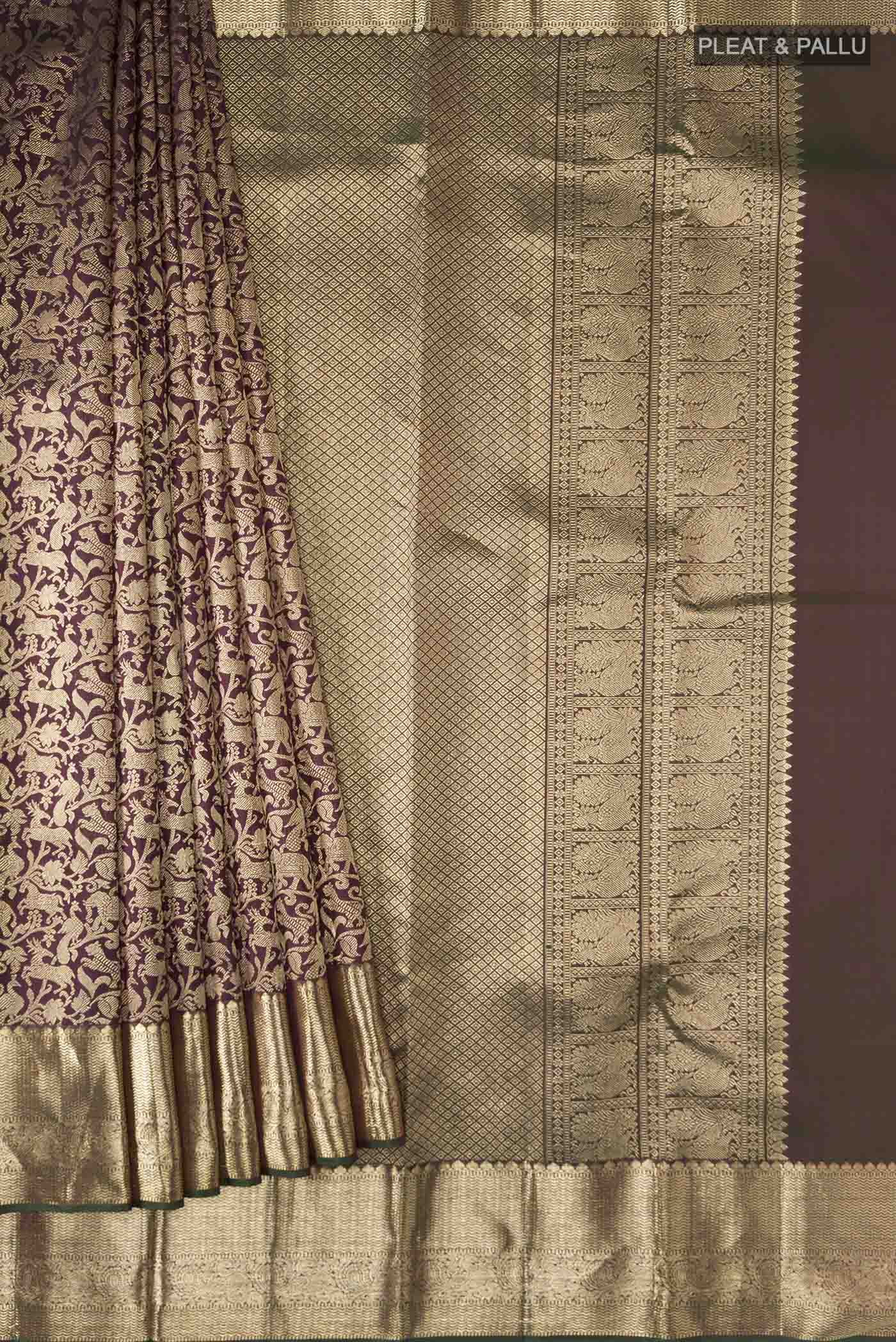 pleats pallu