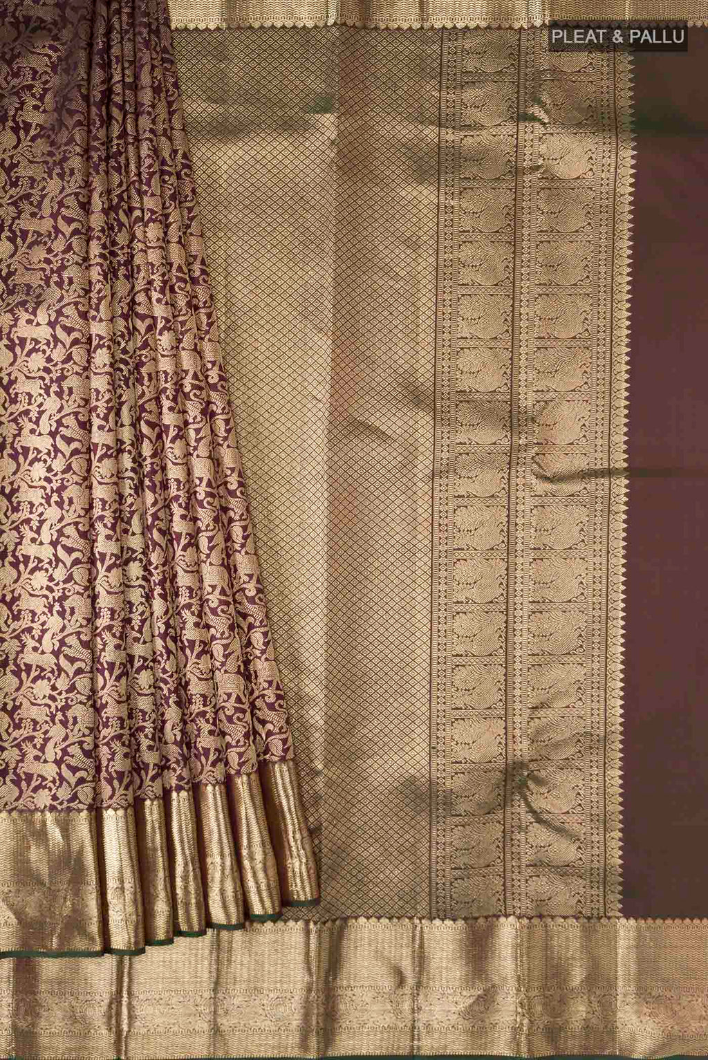 pleats pallu
