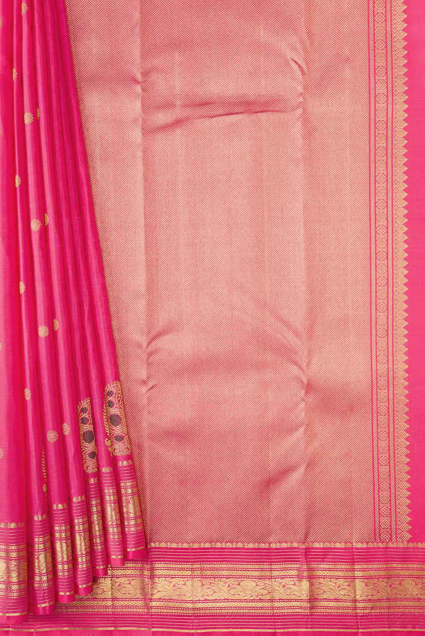 pleats pallu