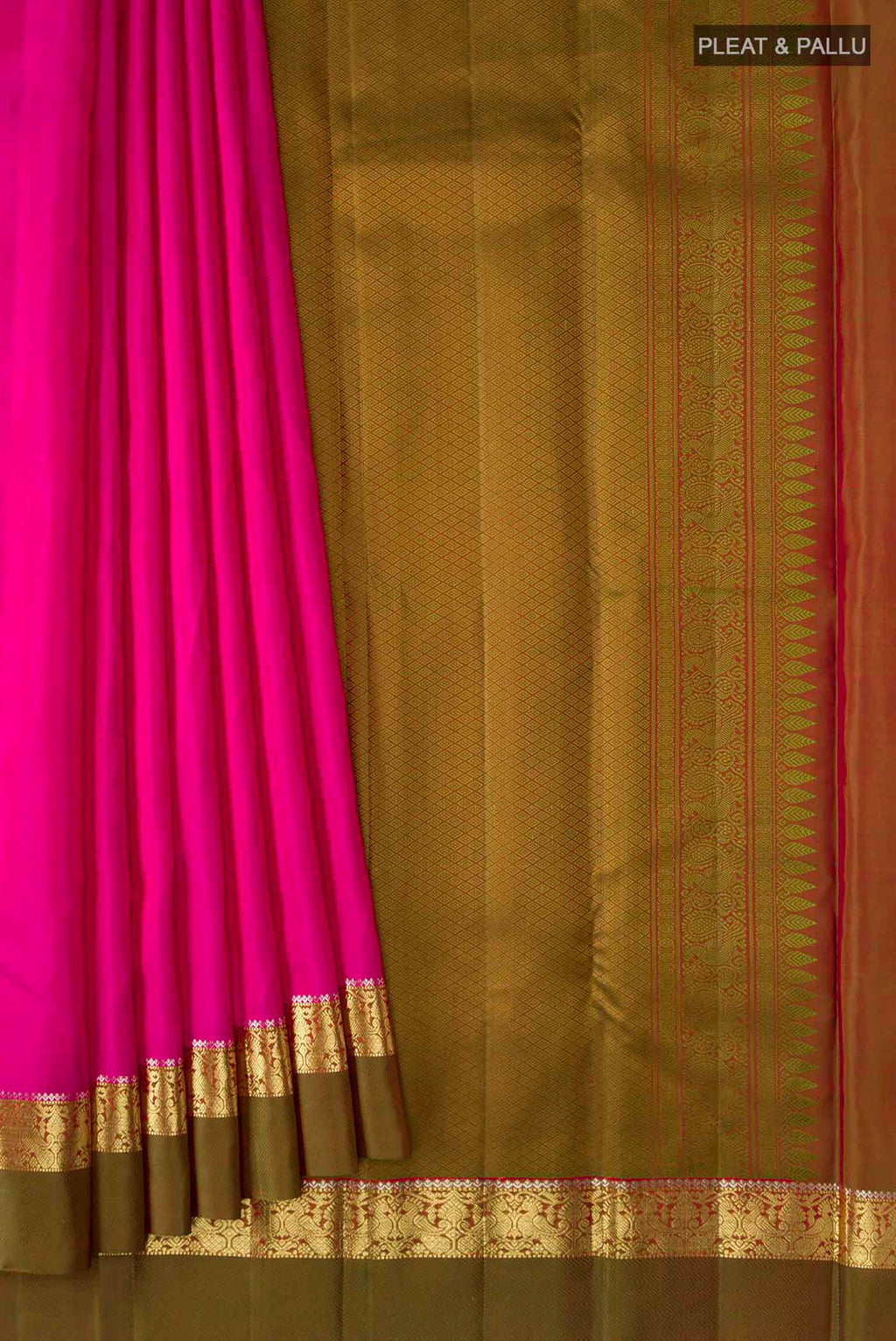 pleats pallu