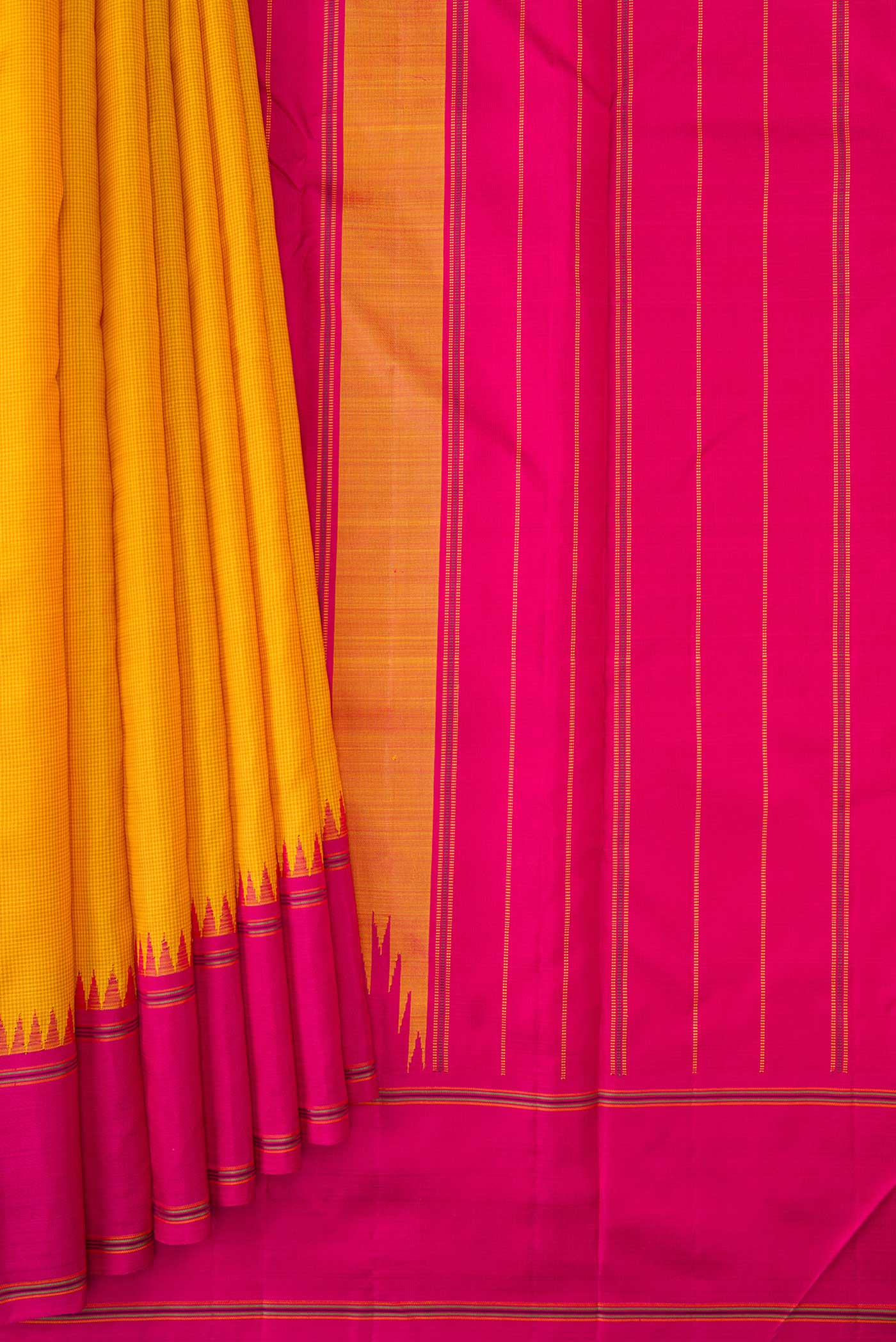 pleats pallu