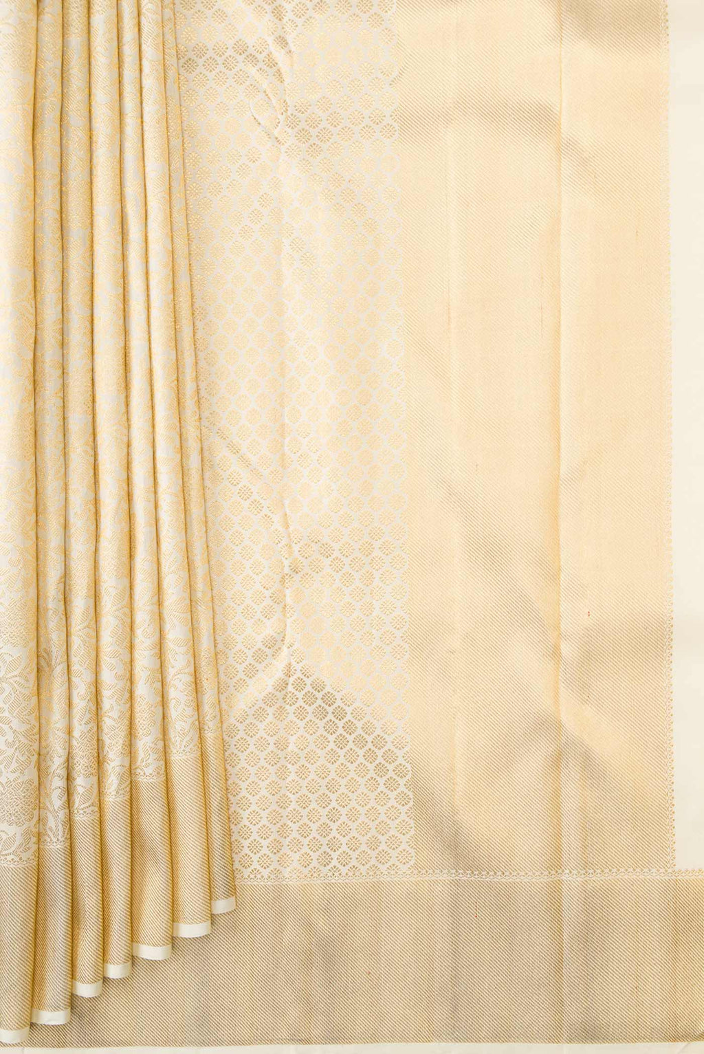 pleats pallu