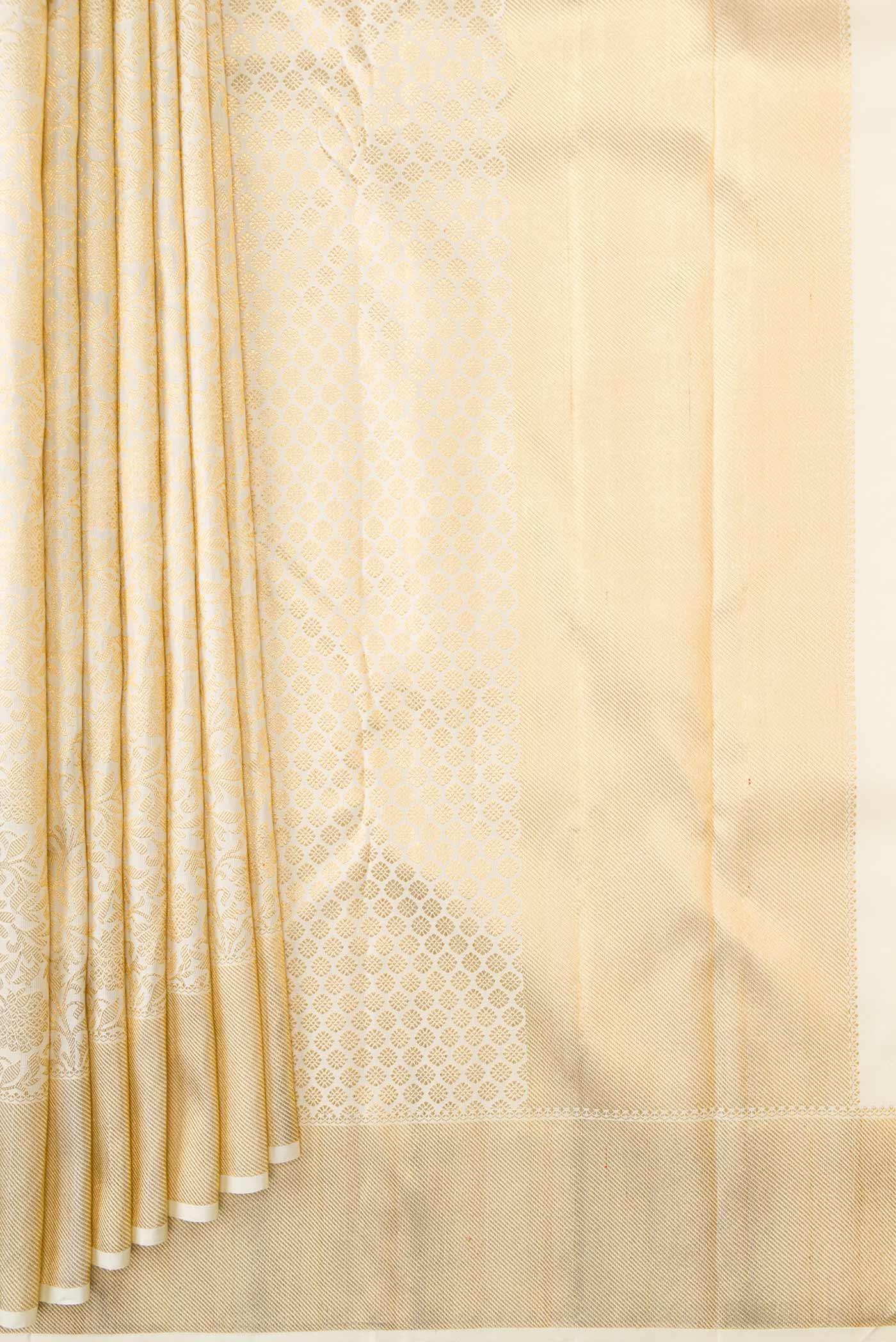 pleats pallu