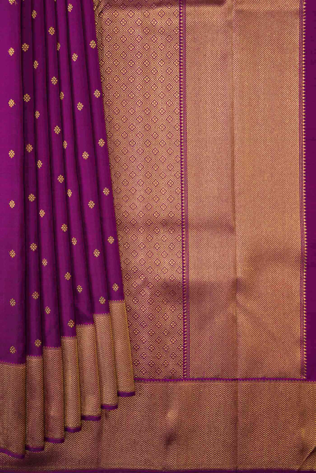 pleats pallu