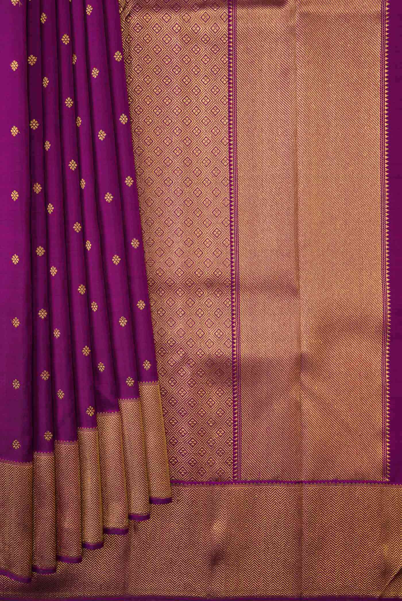 pleats pallu