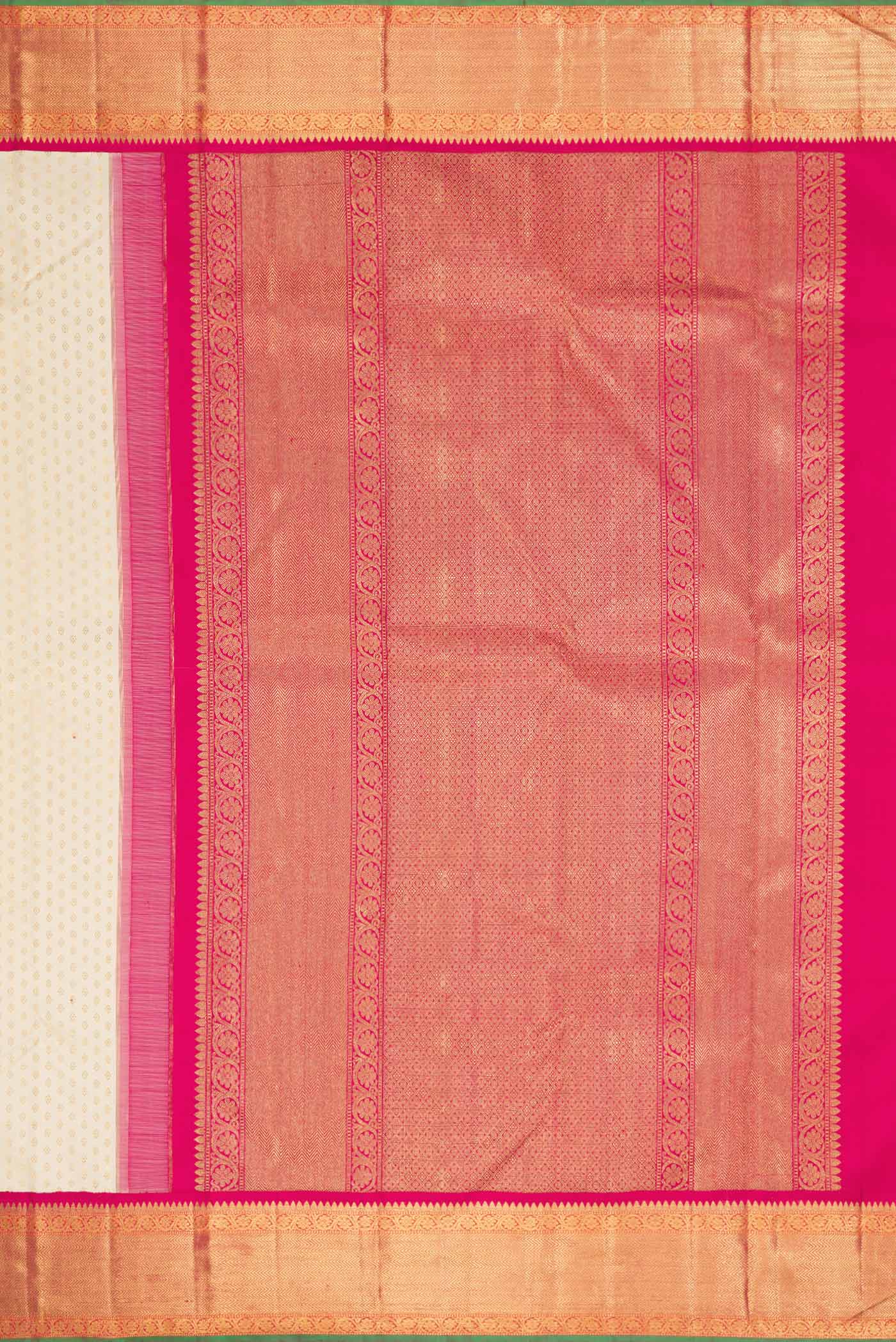 Close up image of the pallu of Off White Dual Tone Kanchipuram Silk Saree with Zari Brocade on the body and Zari Border