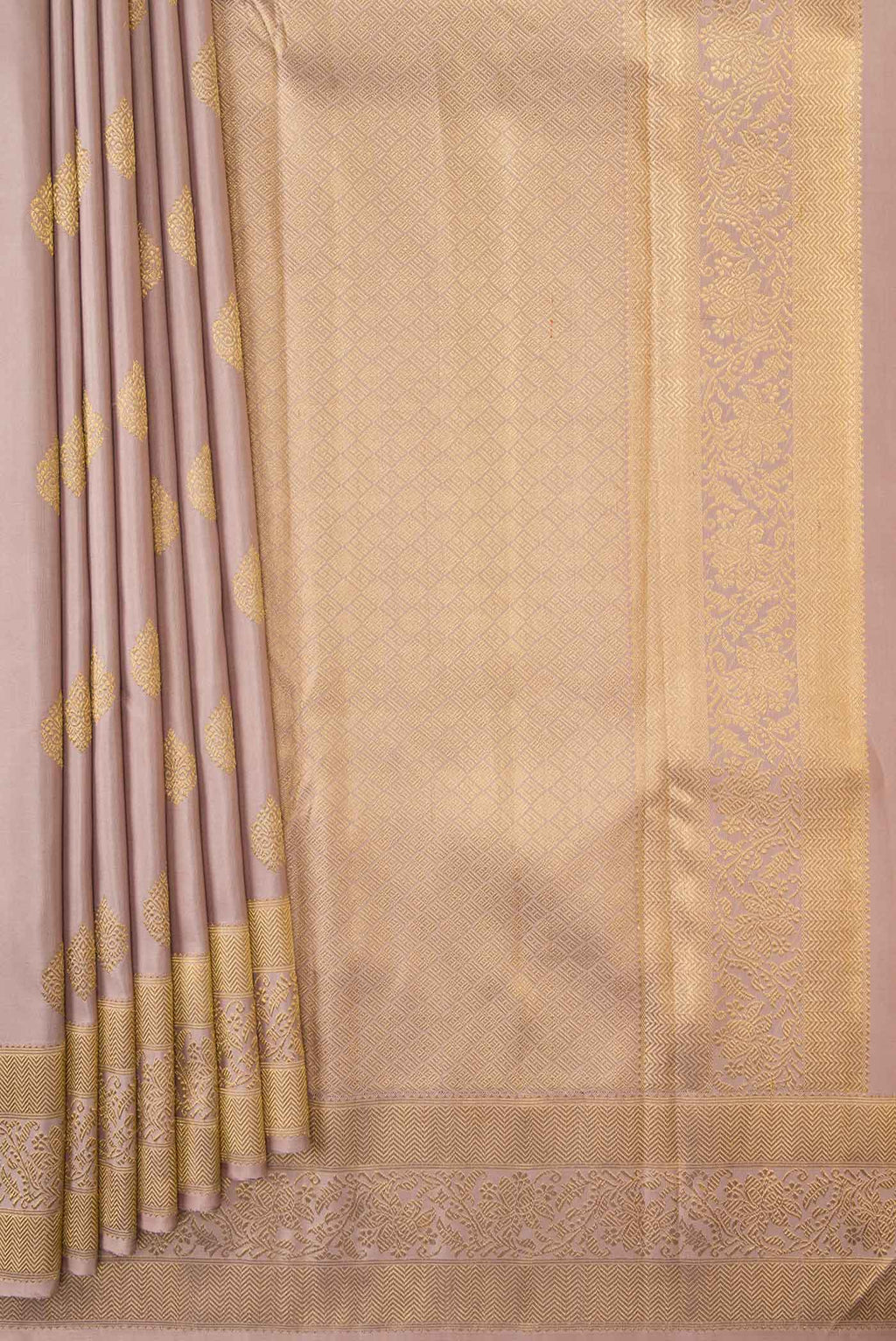 pleats pallu