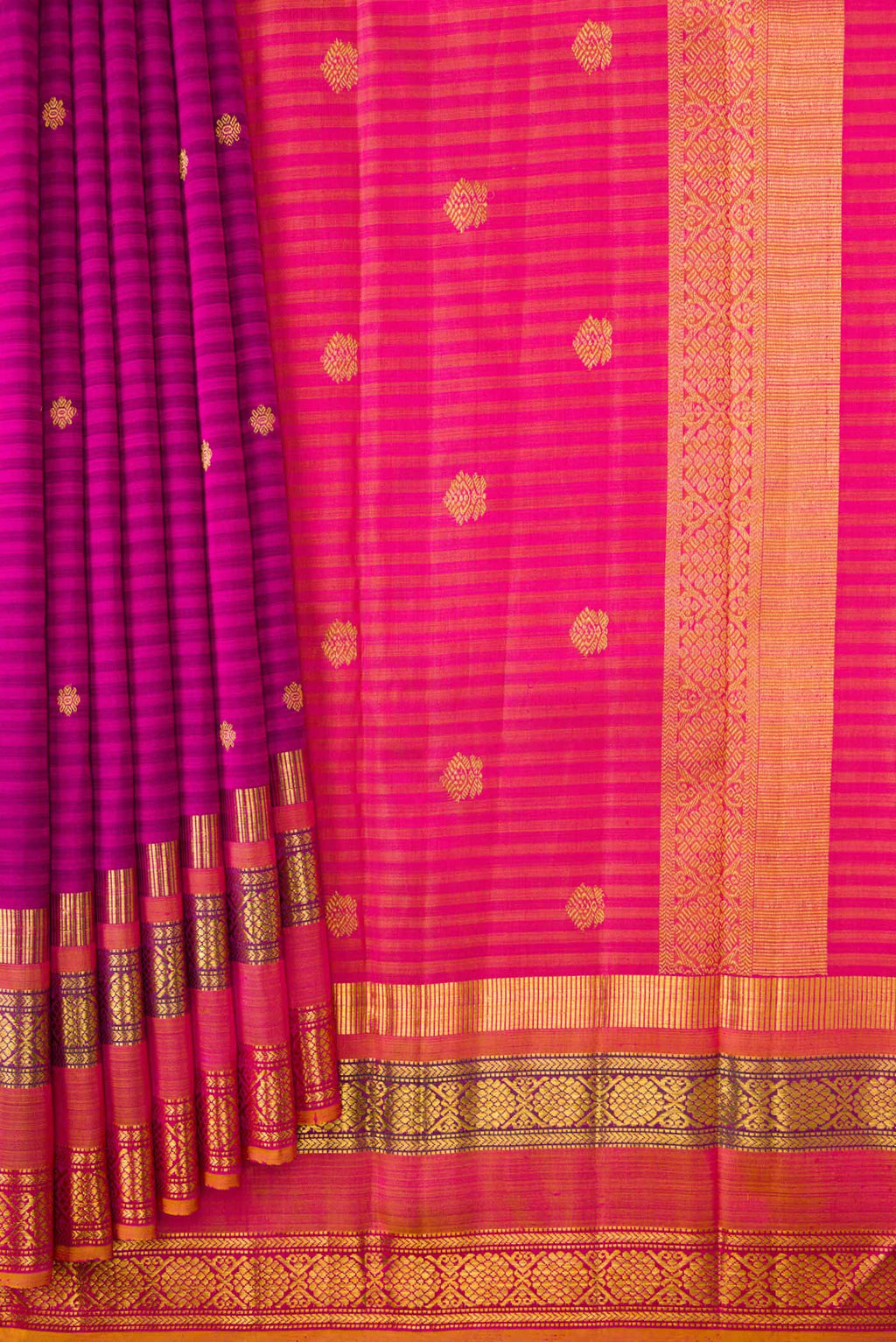 pleats pallu