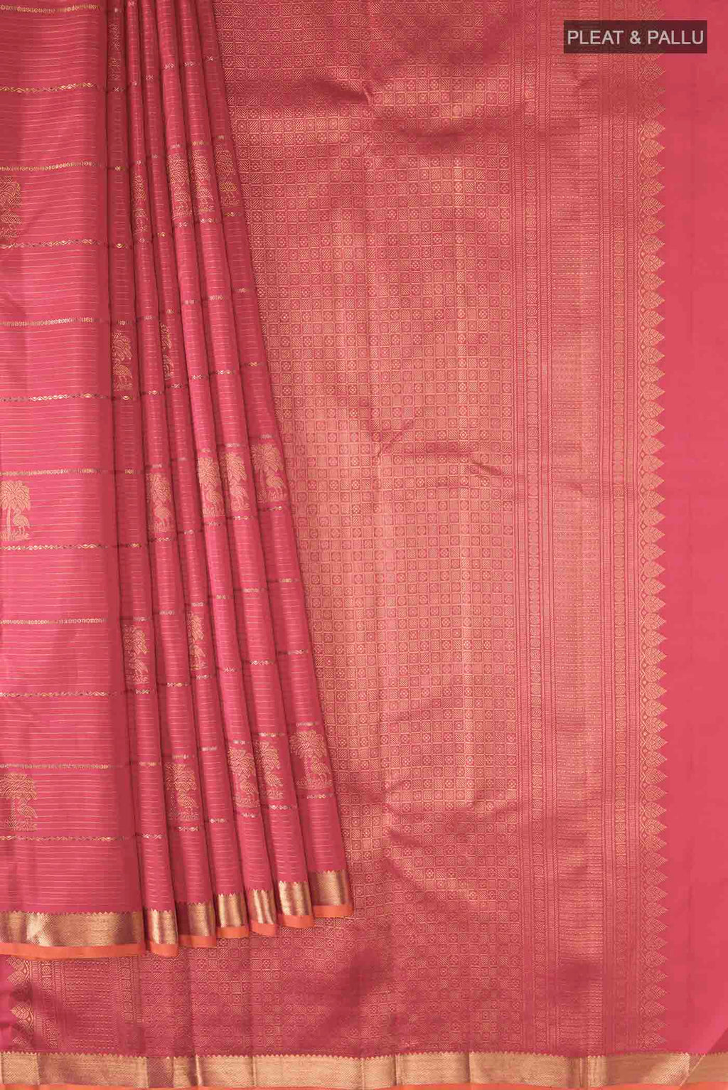 pleats pallu