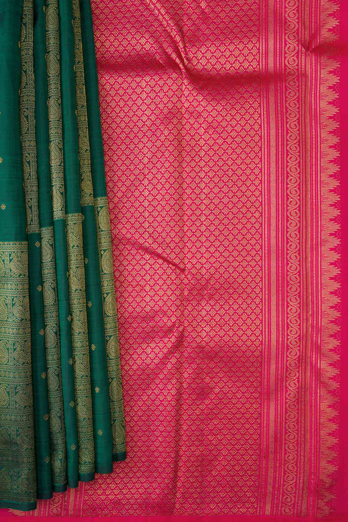 pleats pallu