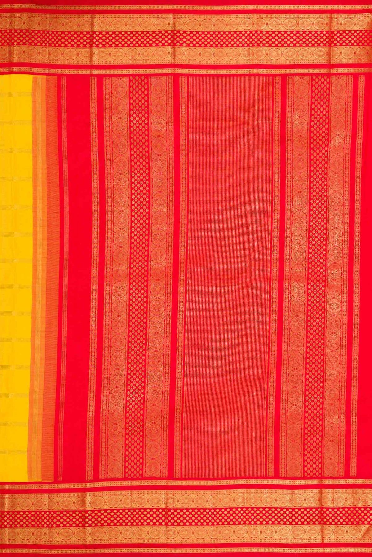 Close up image of the pallu of Pure Silk Pure Zari Yellow Dual Tone Kanchipuram Saree with Checked design on the body and Zari Border
