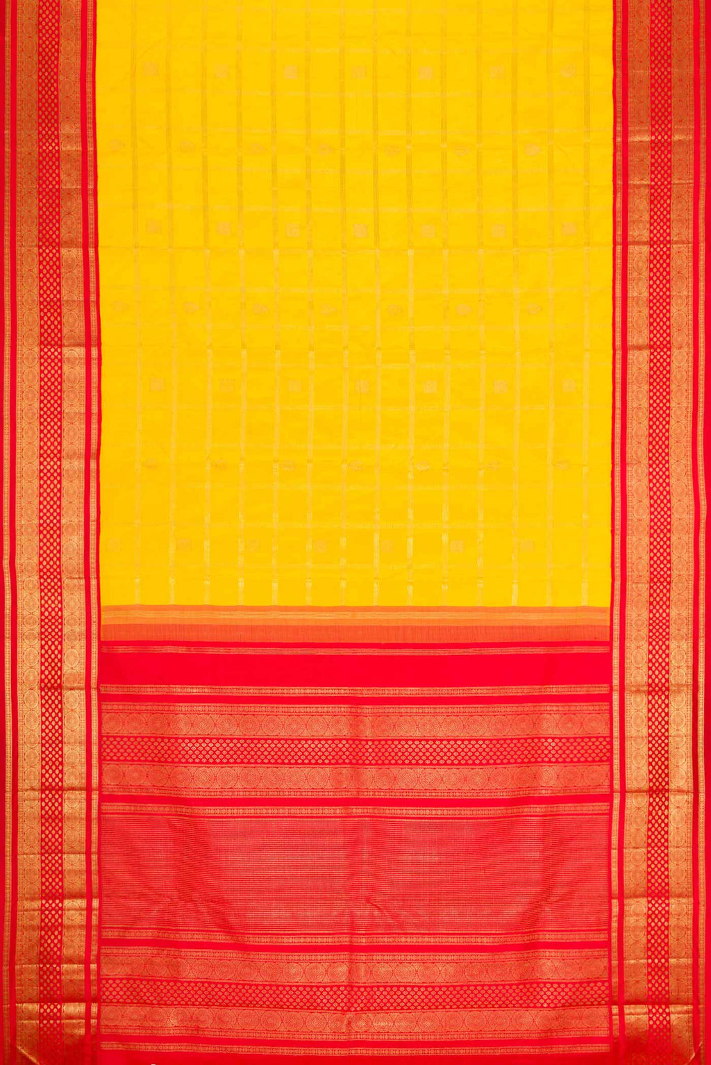 pallu body