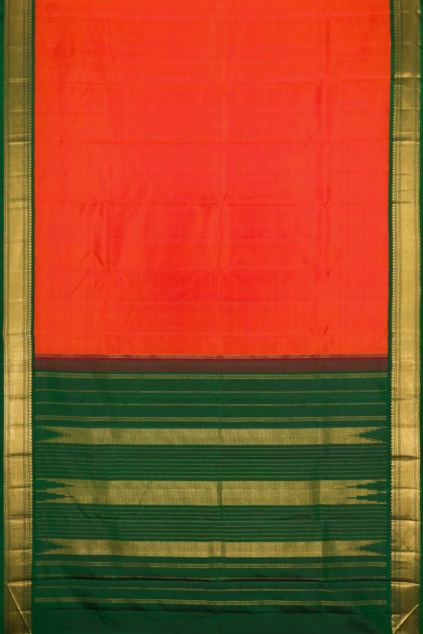 pallu body