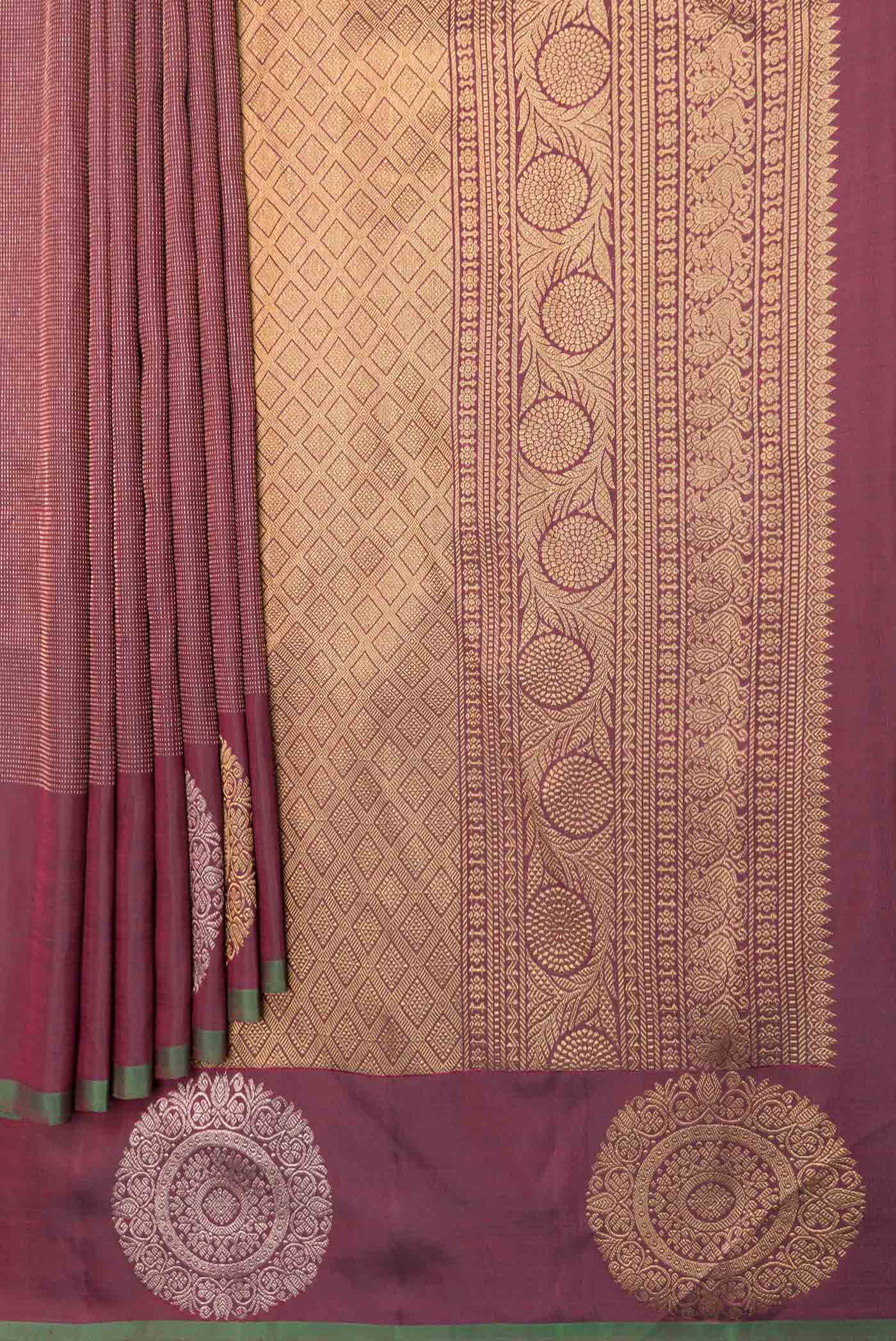 pleats pallu